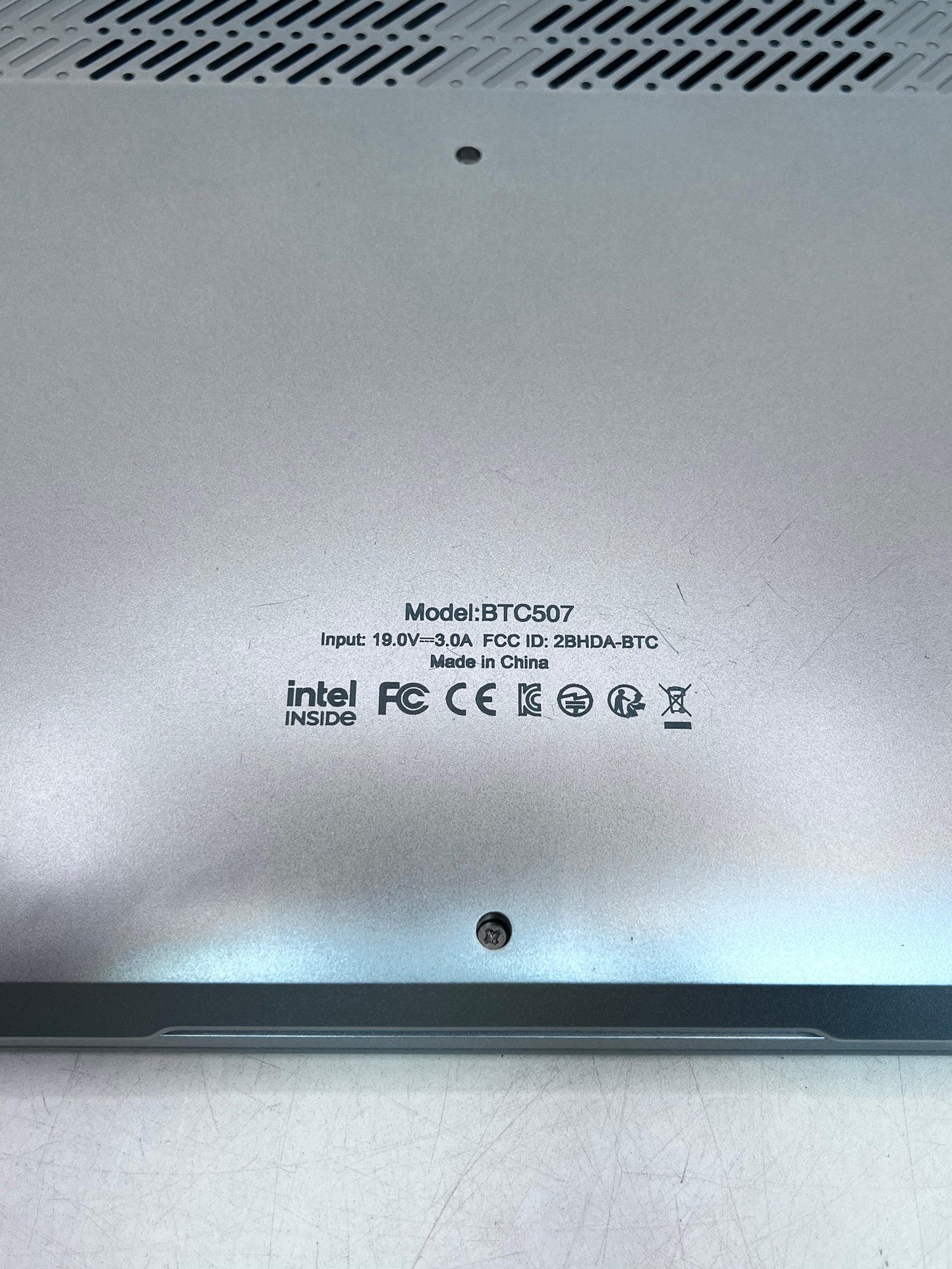 UOWAMOU BTC 507 14" Core i3-5005U @ 2GHz 16GB RAM 500GB SSD READ