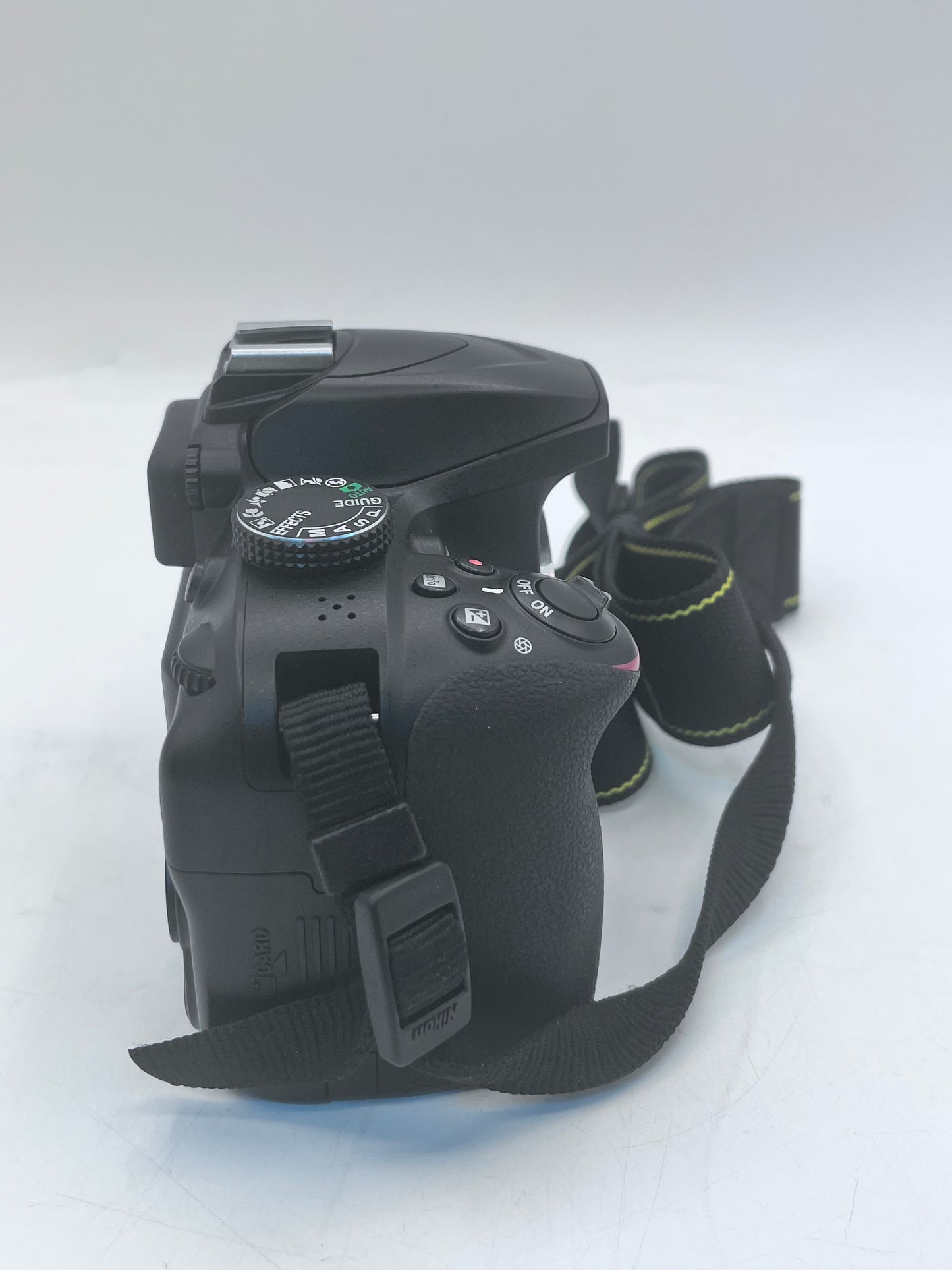 Nikon D3400 Digital Camera 24.2MP w/ Nikon DX VR AF-P NIKKOR 18-55mm 1:3.5-5.6G Lens Black
