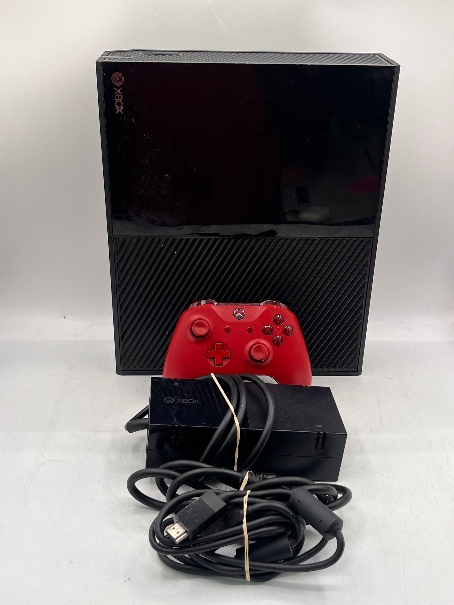 Microsoft Xbox One (1540) 2013 1TB Black Video Game Console Tested Functional