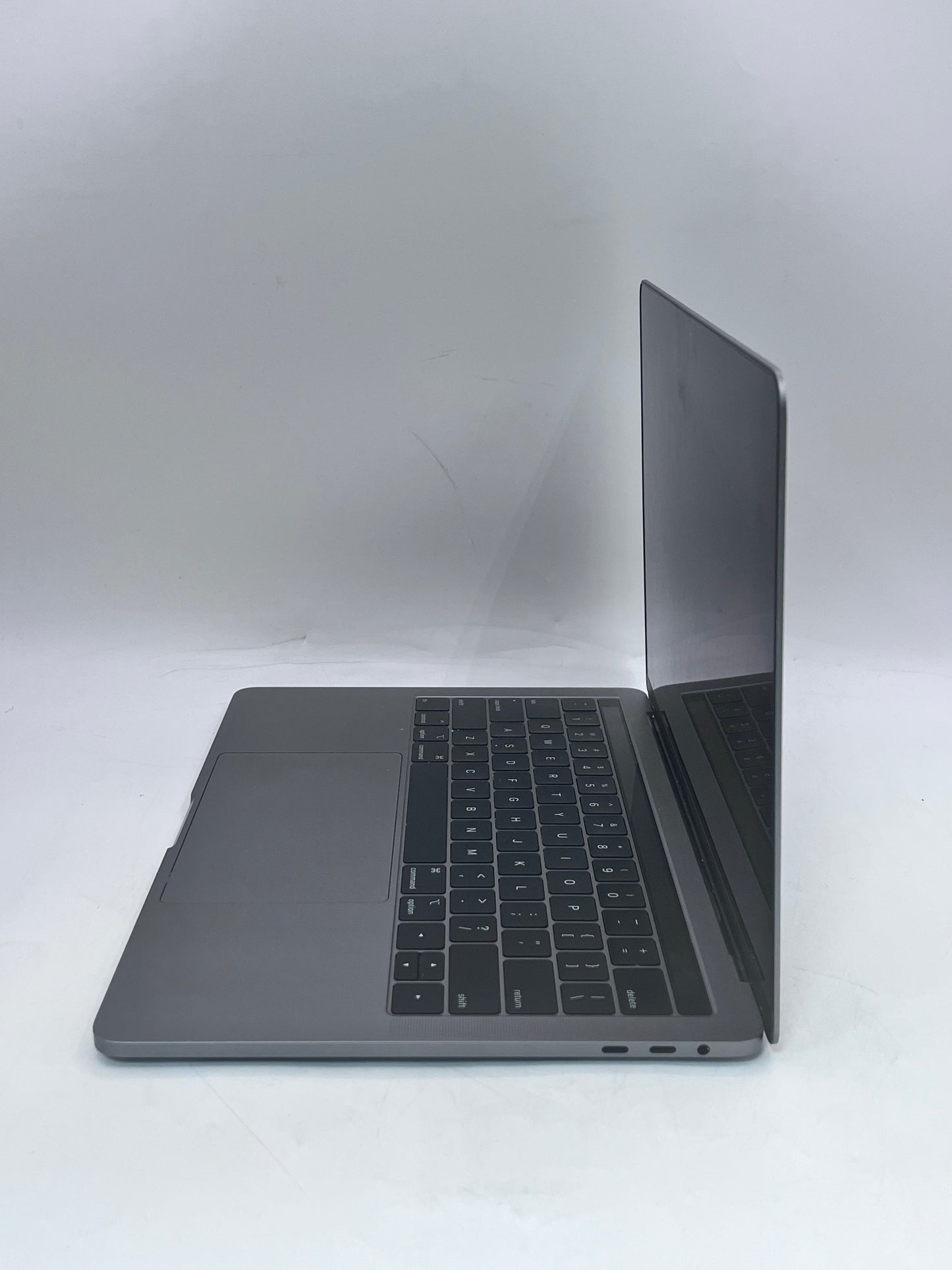 Apple MacBook Pro 13" A1989 2018 16GB 512GB Space Gray REMOTELY MANAGED