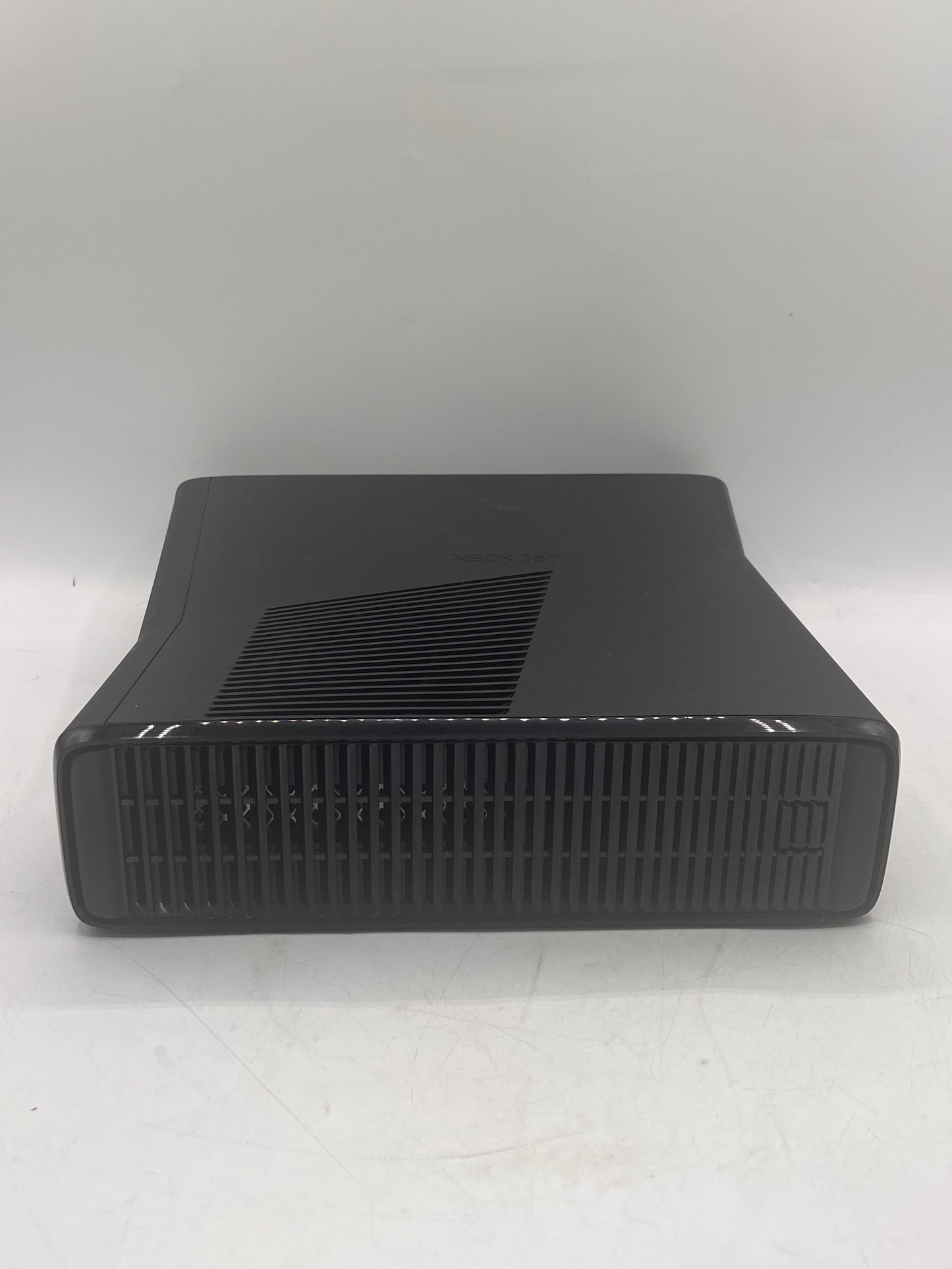 Microsoft Xbox 360 S (1439) 2010 Video Game System Black 250GB Console