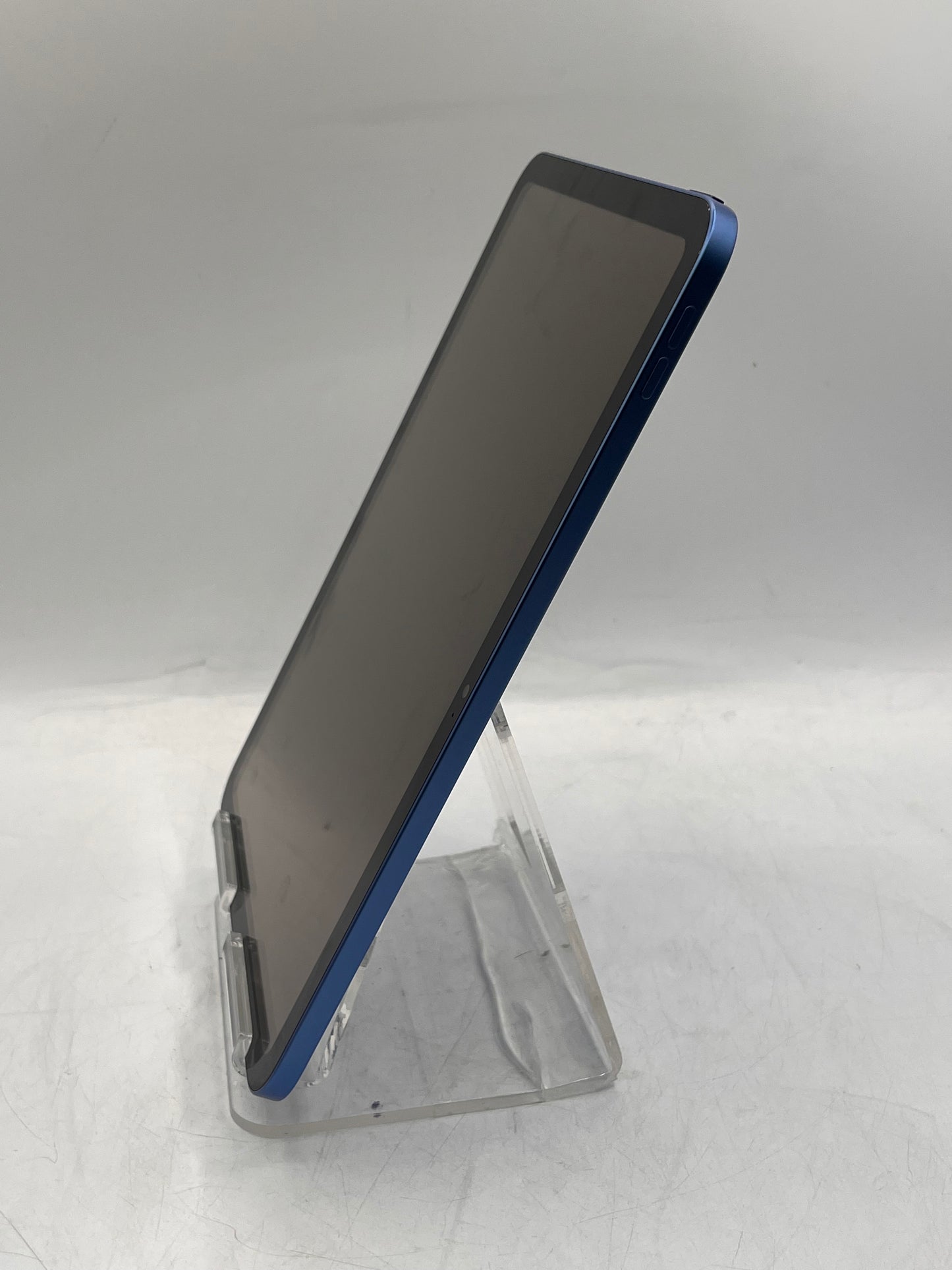 2025 Apple iPad A16 A3354 MD4A4LL/A 128GB Wi-Fi Only Tablet - Blue