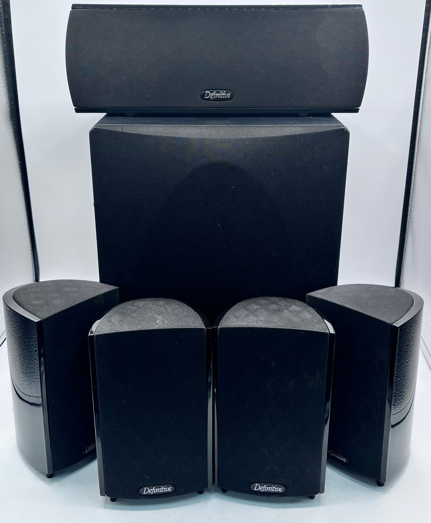 Definitive Technology 5.1 Surround Sound ProCinema 600 Speaker System FREE SHIP!
