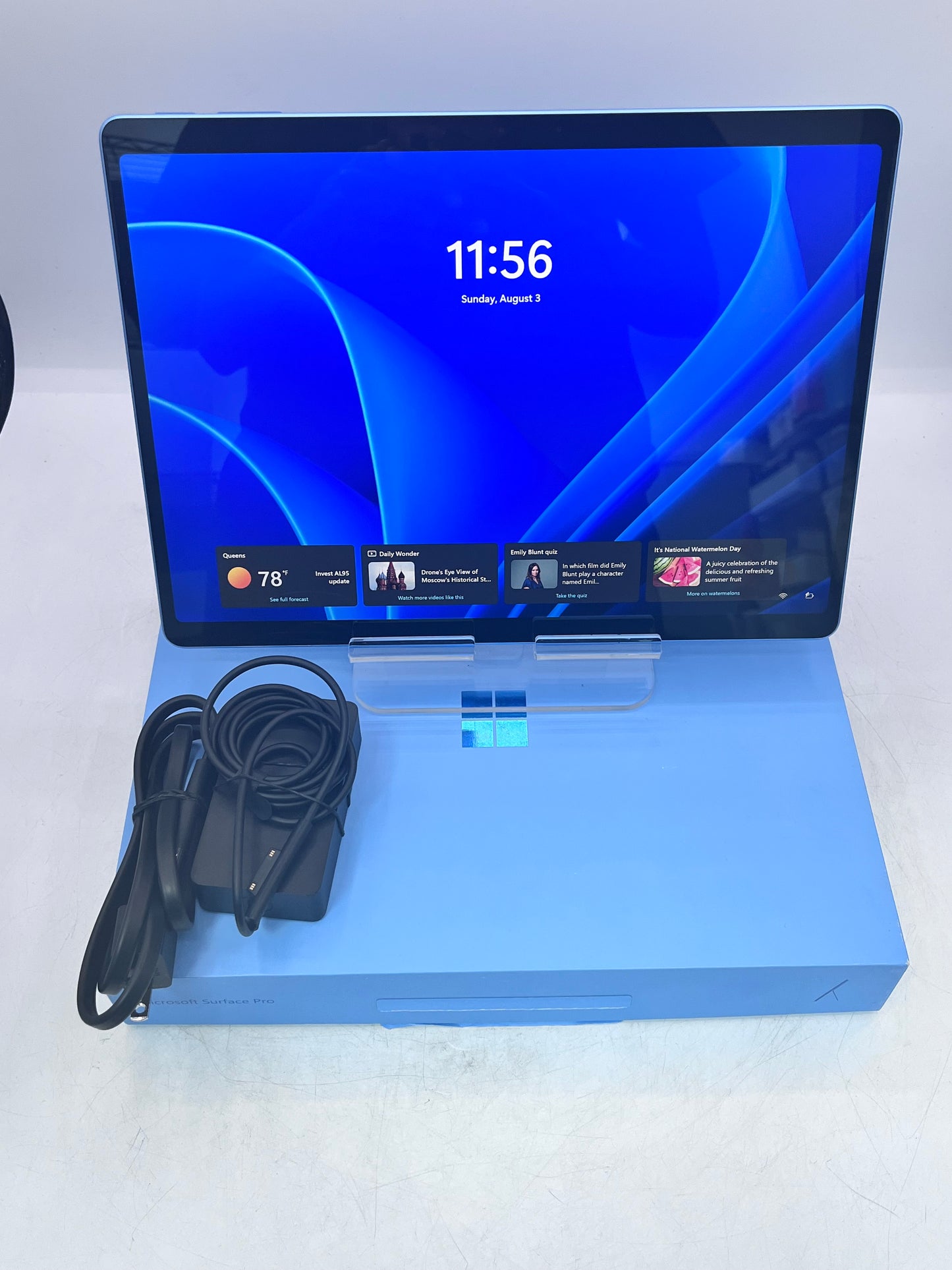Microsoft Surface Pro 11 13 Copilot+ Black X Plus 3.40 GHz 16GB 512GB Excellent