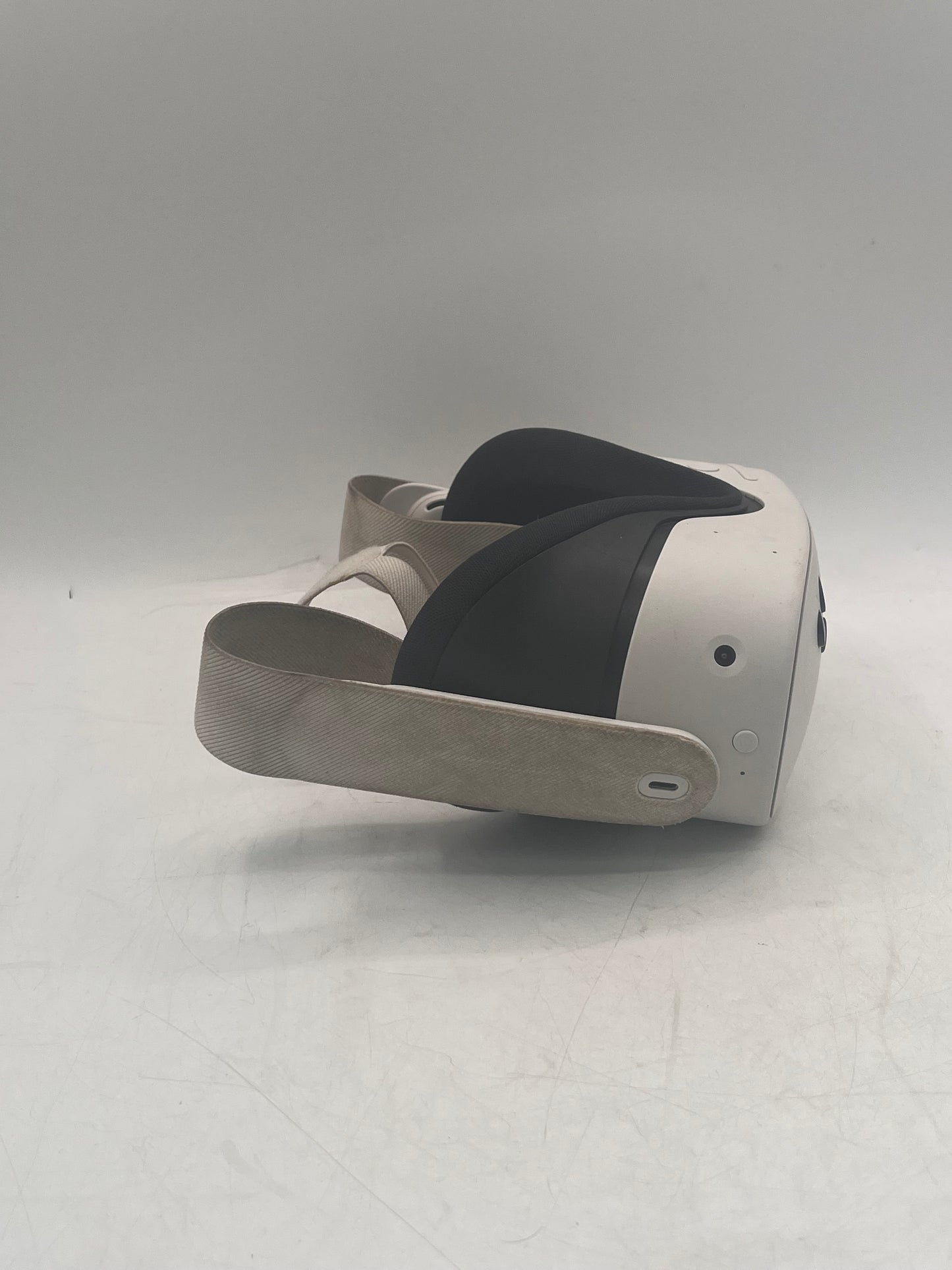 Meta Oculus Quest 3S 256GB VR Headset - Free Shipping