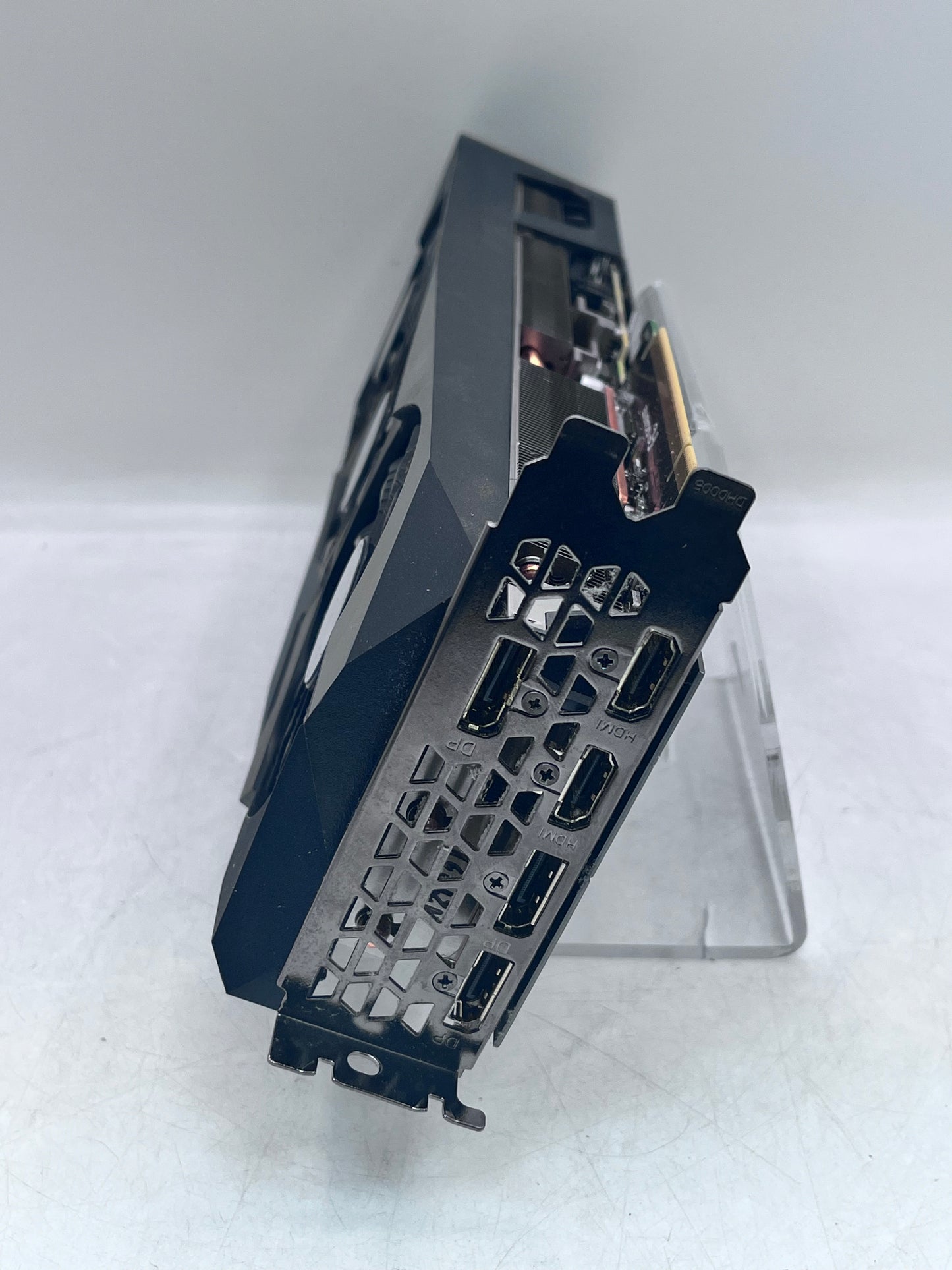 GIGABYTE GeForce RTX 3090 GAMING OC 24GB READ