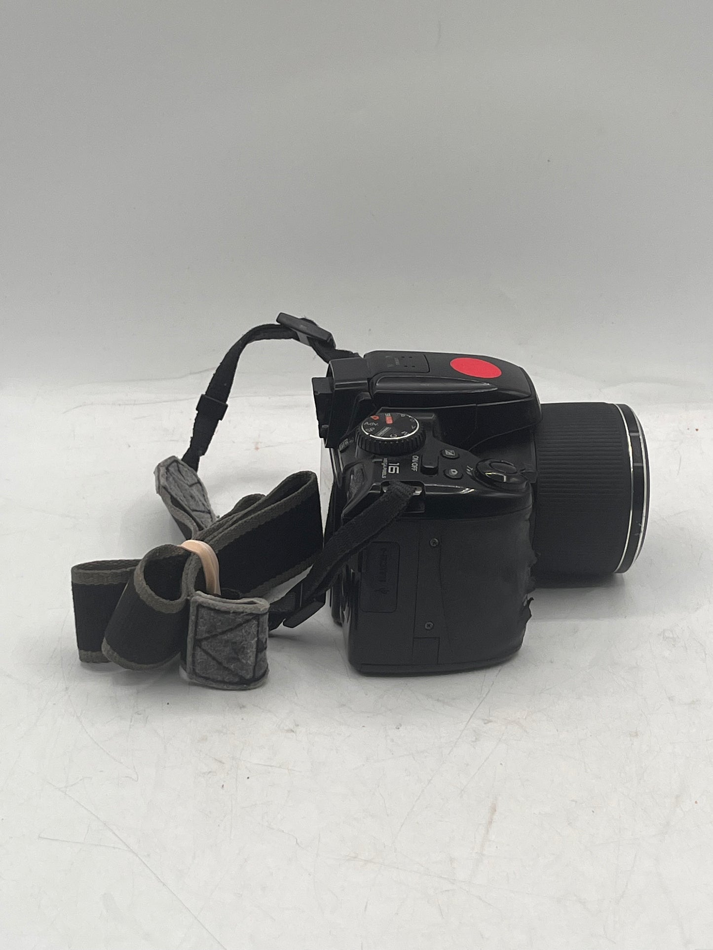 Fujifilm FinePix S8200 Bridge Camera TESTED, 16MP 40x Zoom 3in USB Flash Black