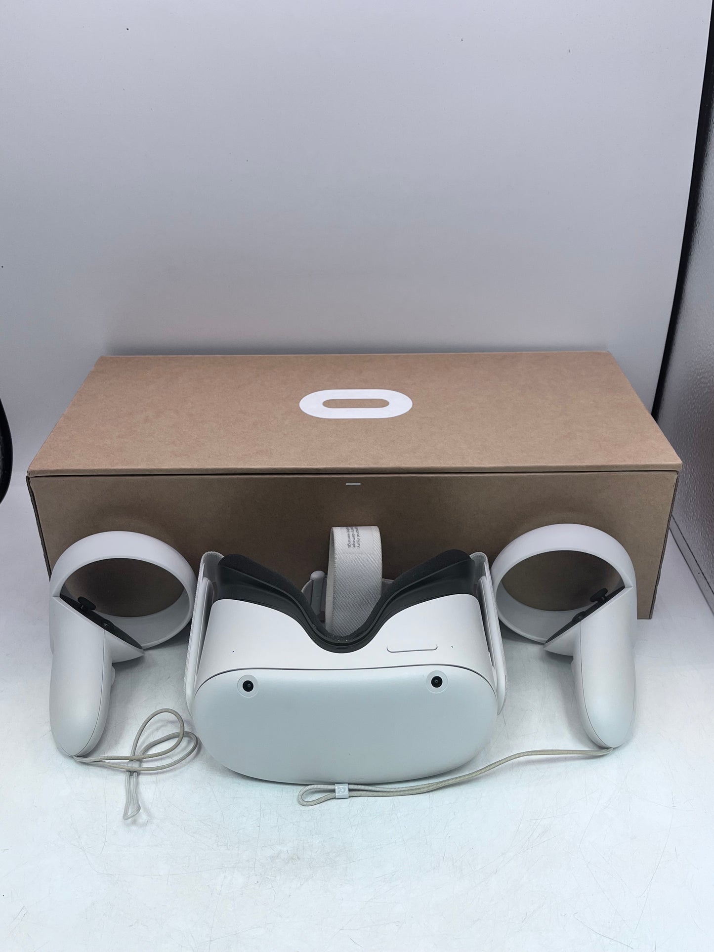 Oculus Meta Quest 2 VR Headset 64GB - White