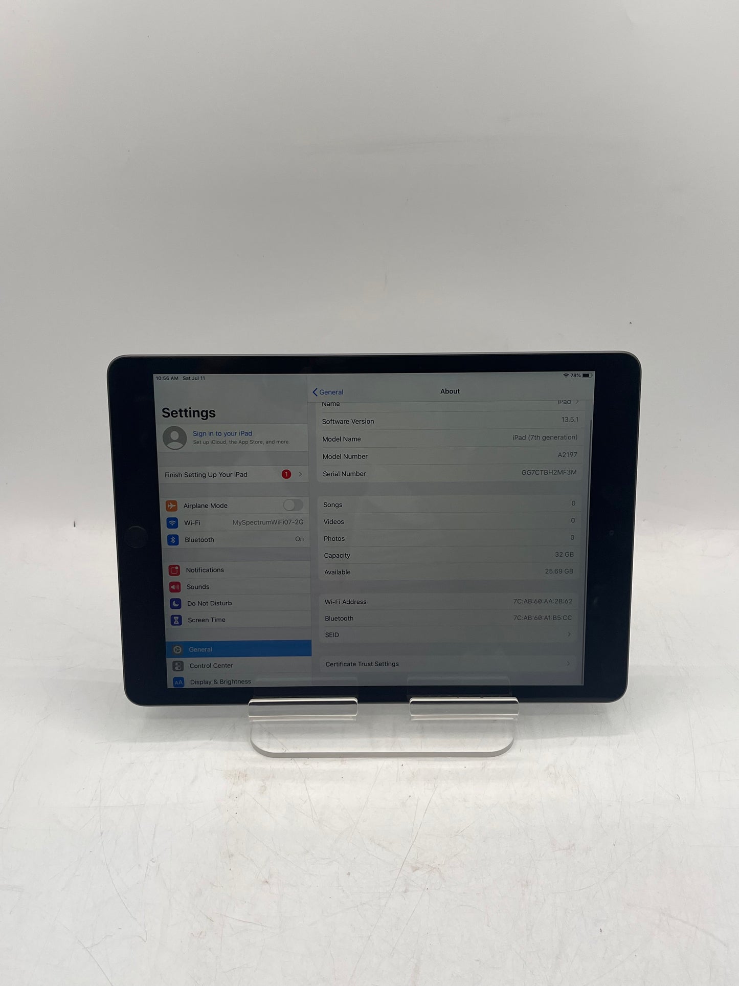 Wi‑Fi Only Apple iPad 7th Gen A2197 MW742LL/A 32GB  Space Gray Tablet