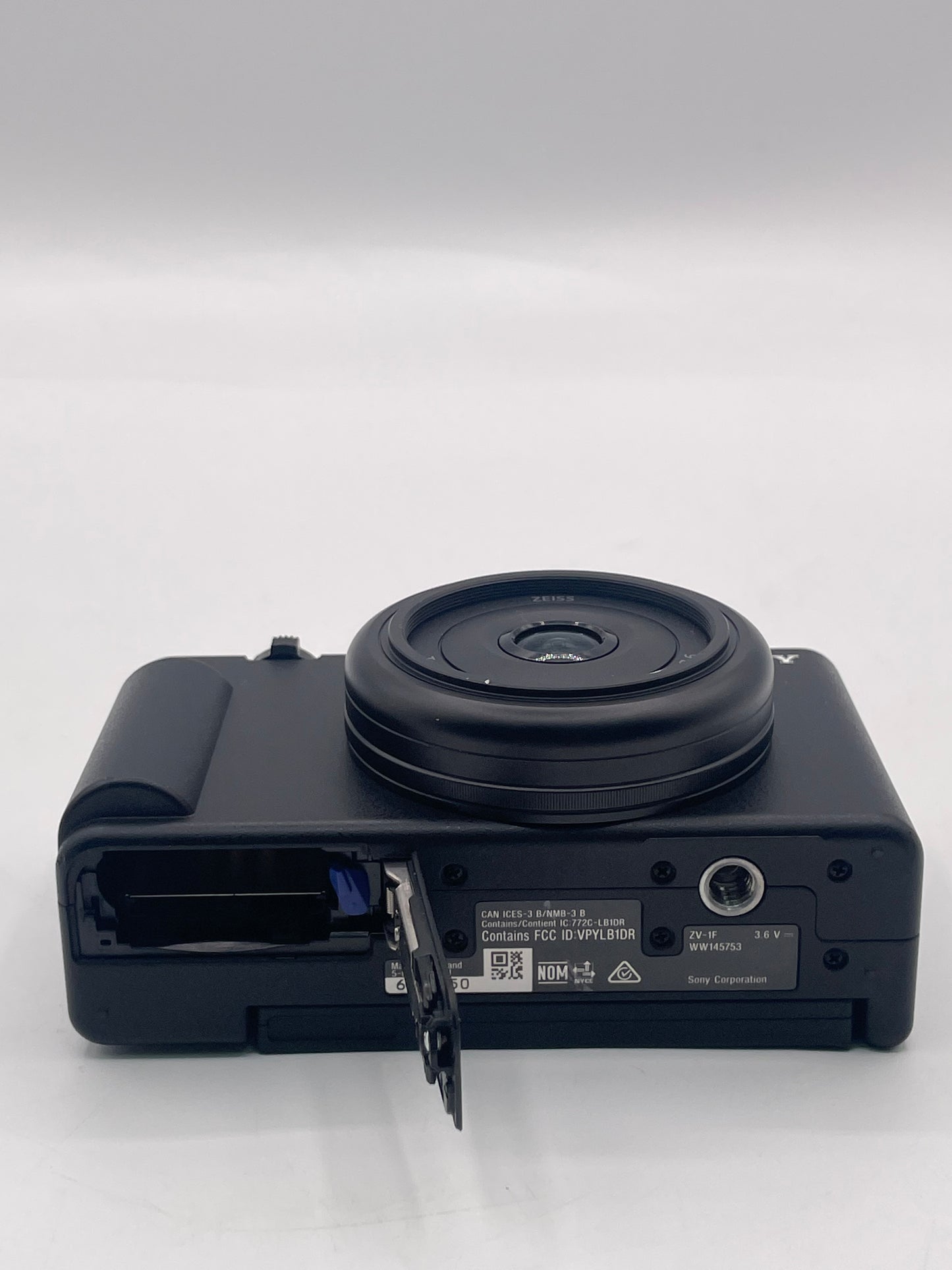 Sony ZV-1F 20.1MP Compact Digital 4K Vlogging Camera - Black Tested & Working