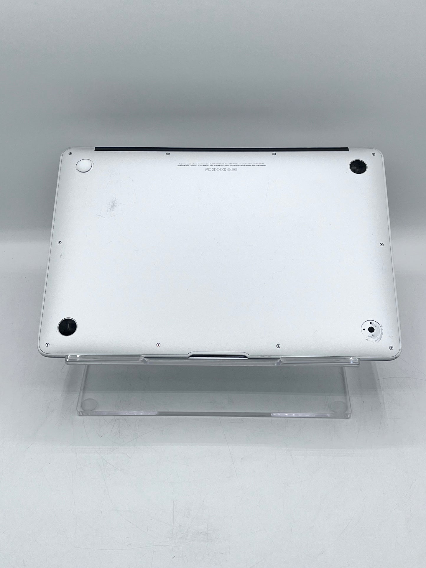 2014 Apple MacBook Air 13.3" i5 1.3GHz 4GB RAM 128GB SSD Silver A1466