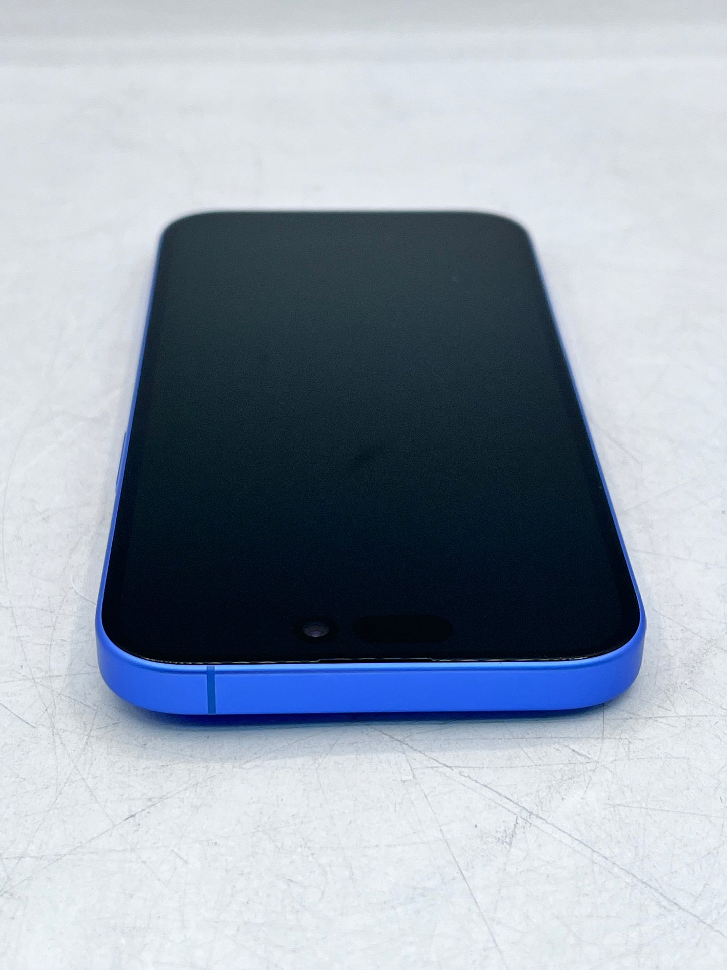 Unlocked Apple iPhone 16 256GB A3081 MYAR3LL/A 100% BH - Blue