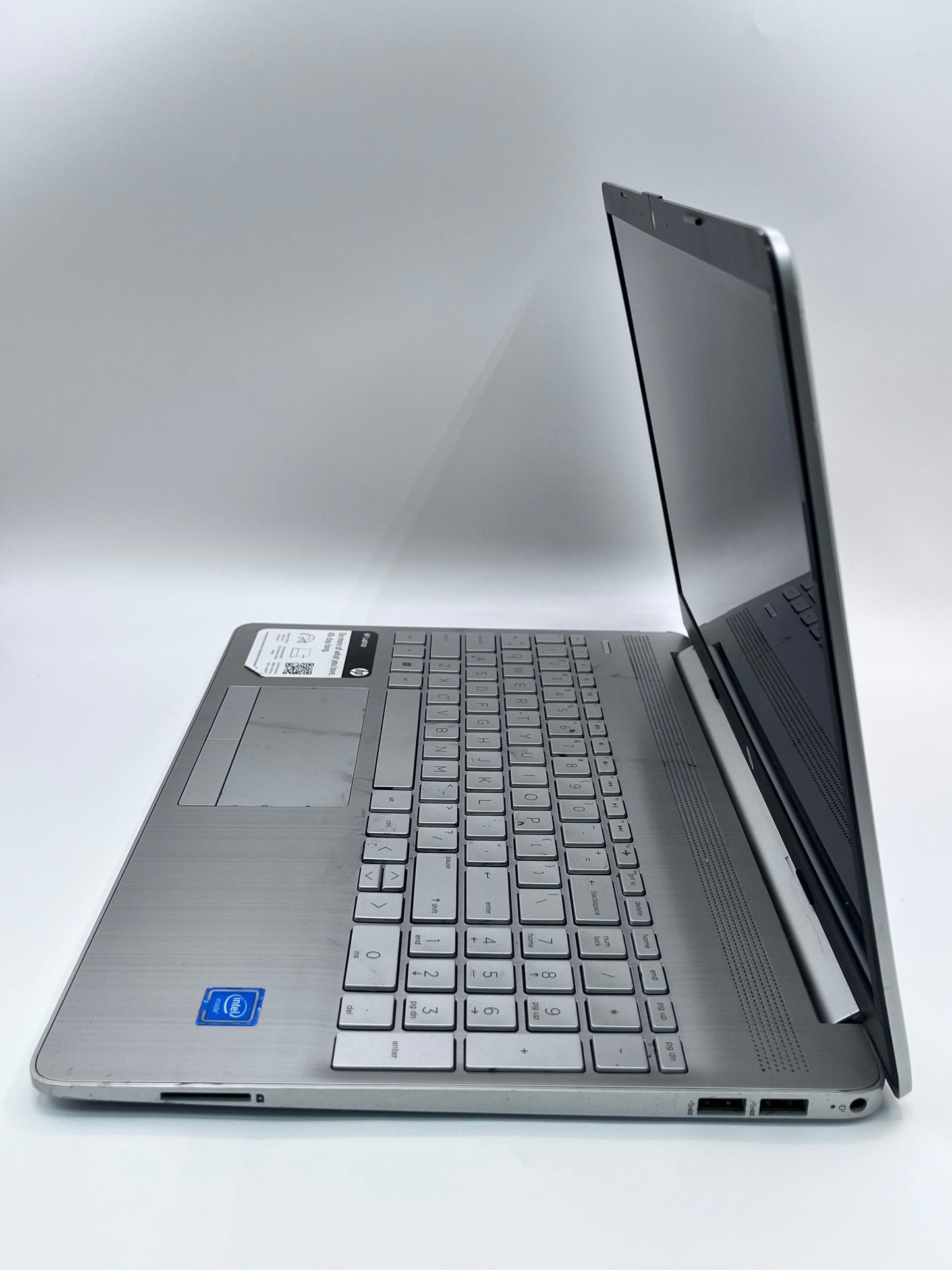 HP 15-dw1032nr Laptop Intel Celeron 1TB  8GB - Silver