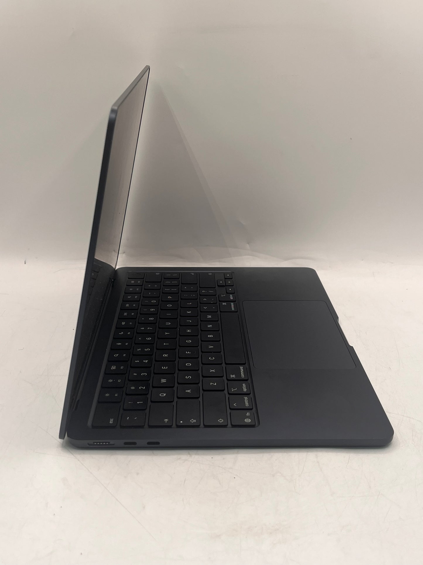 2026 Apple MacBook Air 13" M5 4.6GHz 16GB RAM 512GB SSD A3449 7 Cycle Count