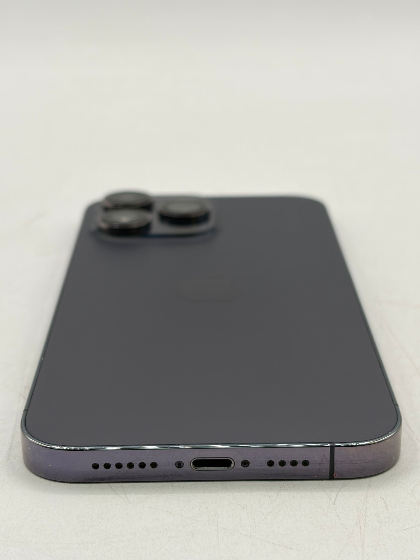 Unlocked Apple iPhone 14 Pro Max 256GB A2651 MQ8W3LL/A - Black Service Battery