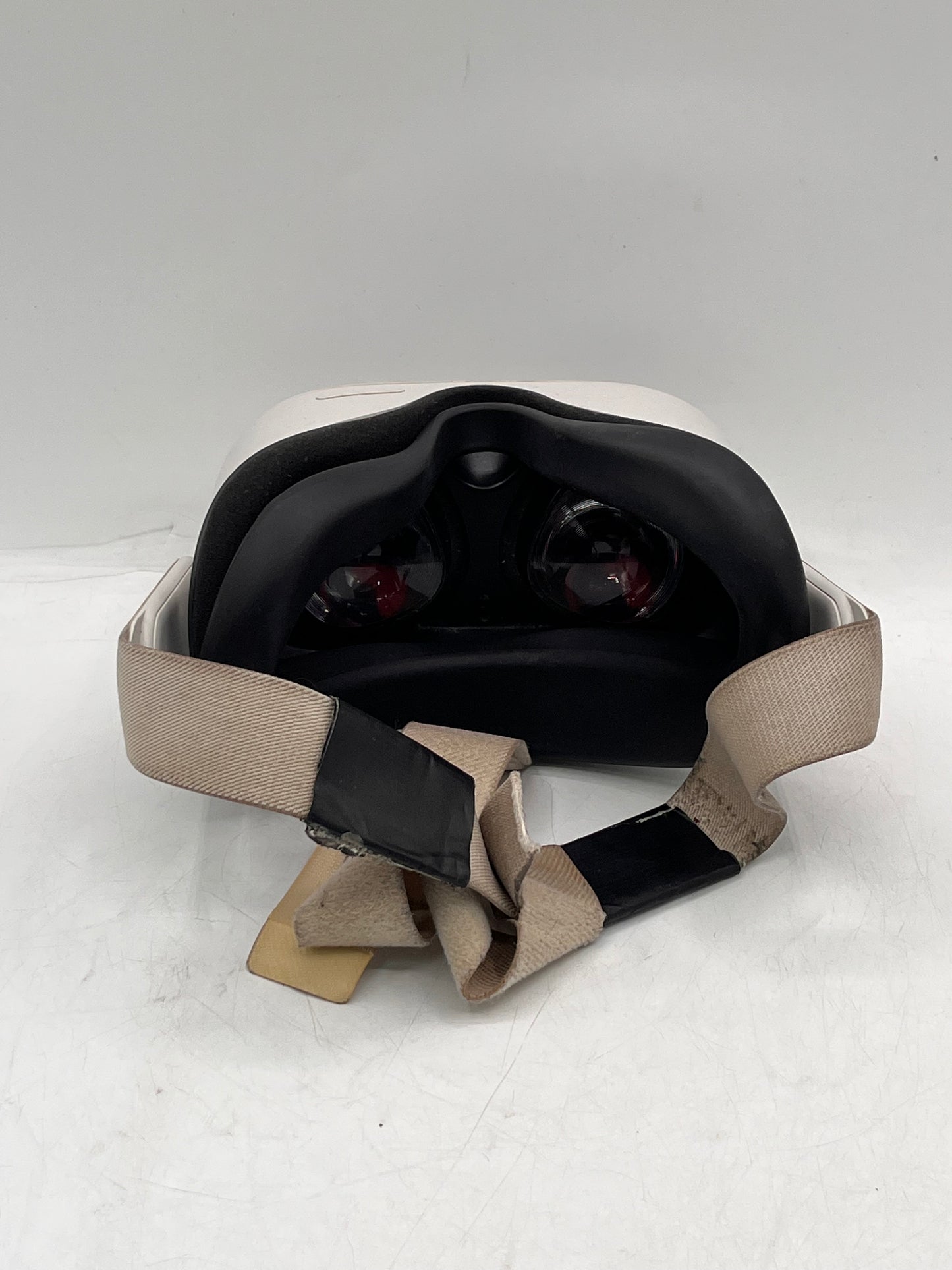 Oculus Quest 2 Video Game System 64GB - White