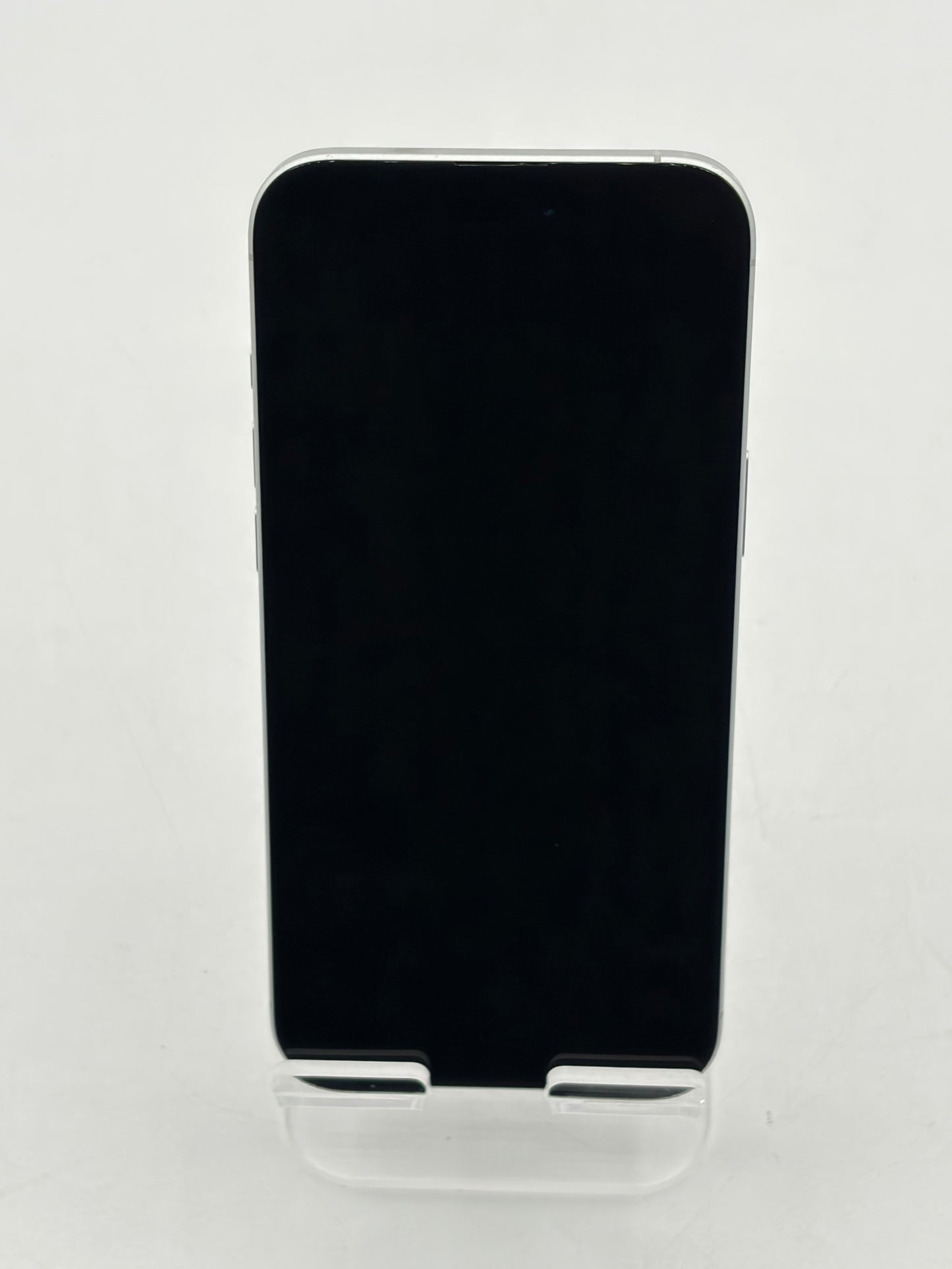 Unlocked Apple iPhone 16 Plus 256GB White A3082 NXV03LL/A 99% Battery Health