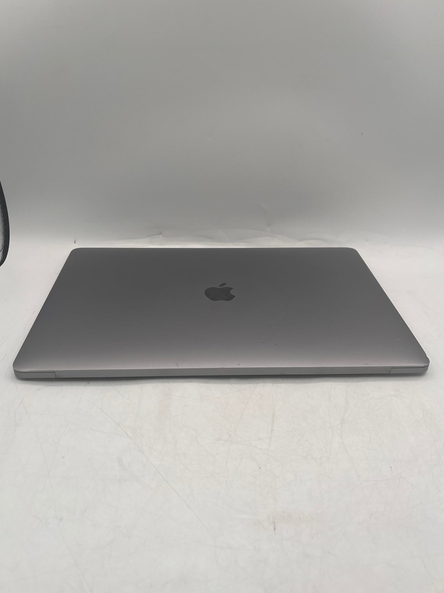 Apple MacBook Pro 15" A1707 2017 Core i7 16GB 512GB Space Gray