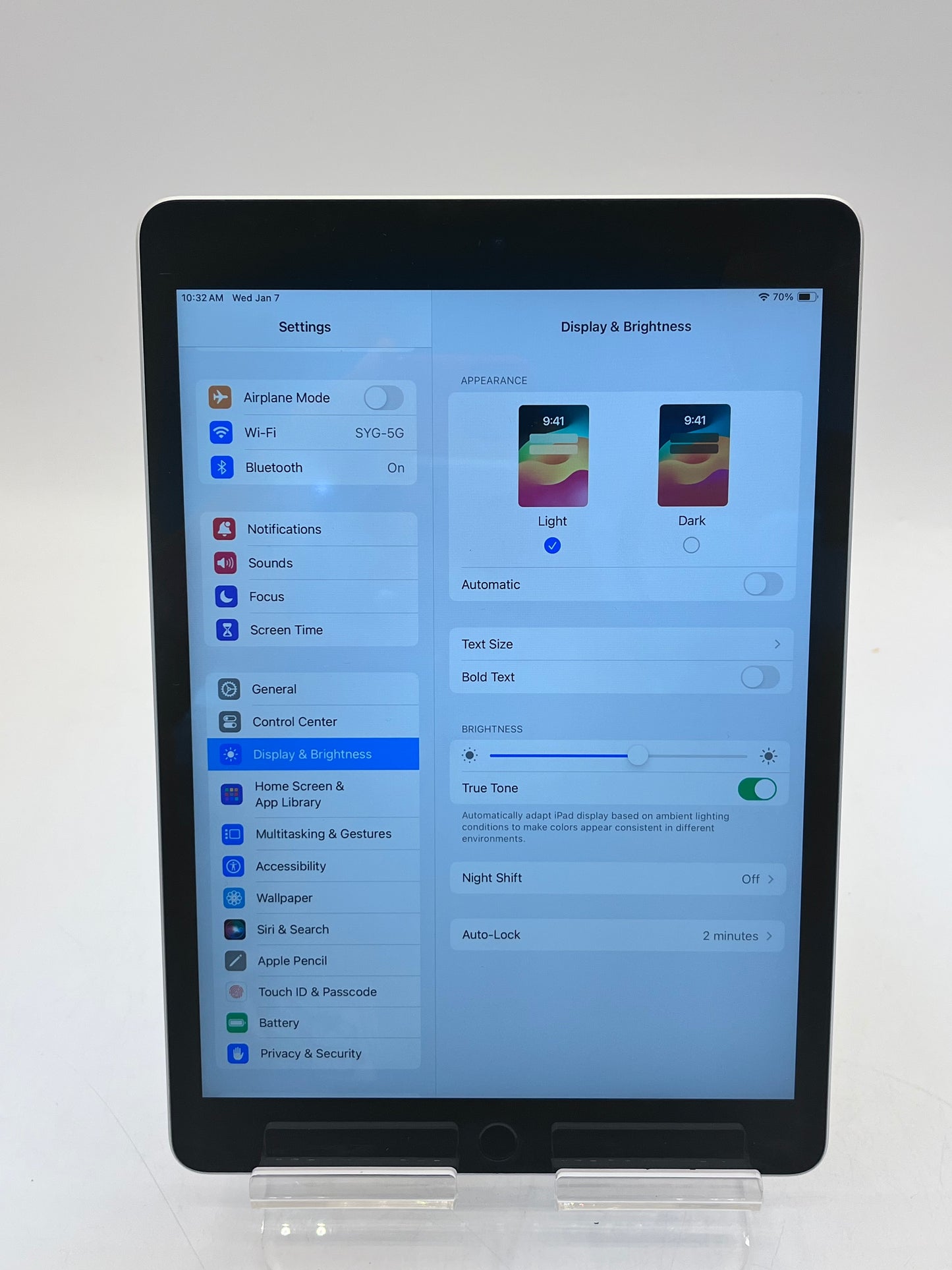 Apple iPad (9th Gen) A2602 MK2P3LL/A 10.2" 256GB Space Gray