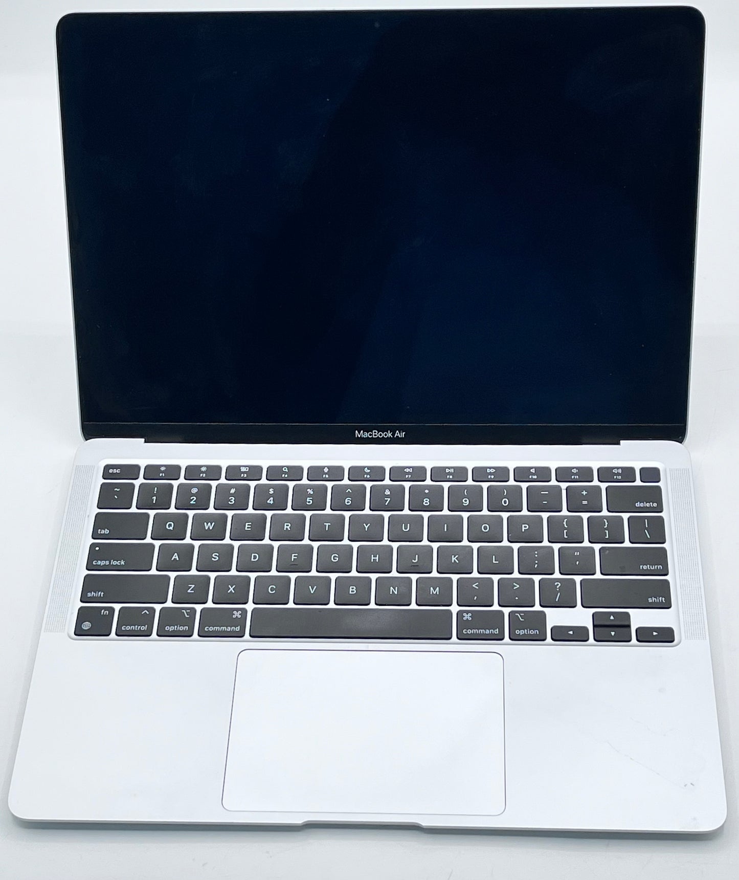 Apple 2020 MacBook Air A2337 M1 8GB RAM 256GB SSD Silver Cycle Count 64 with Apple Care Plus