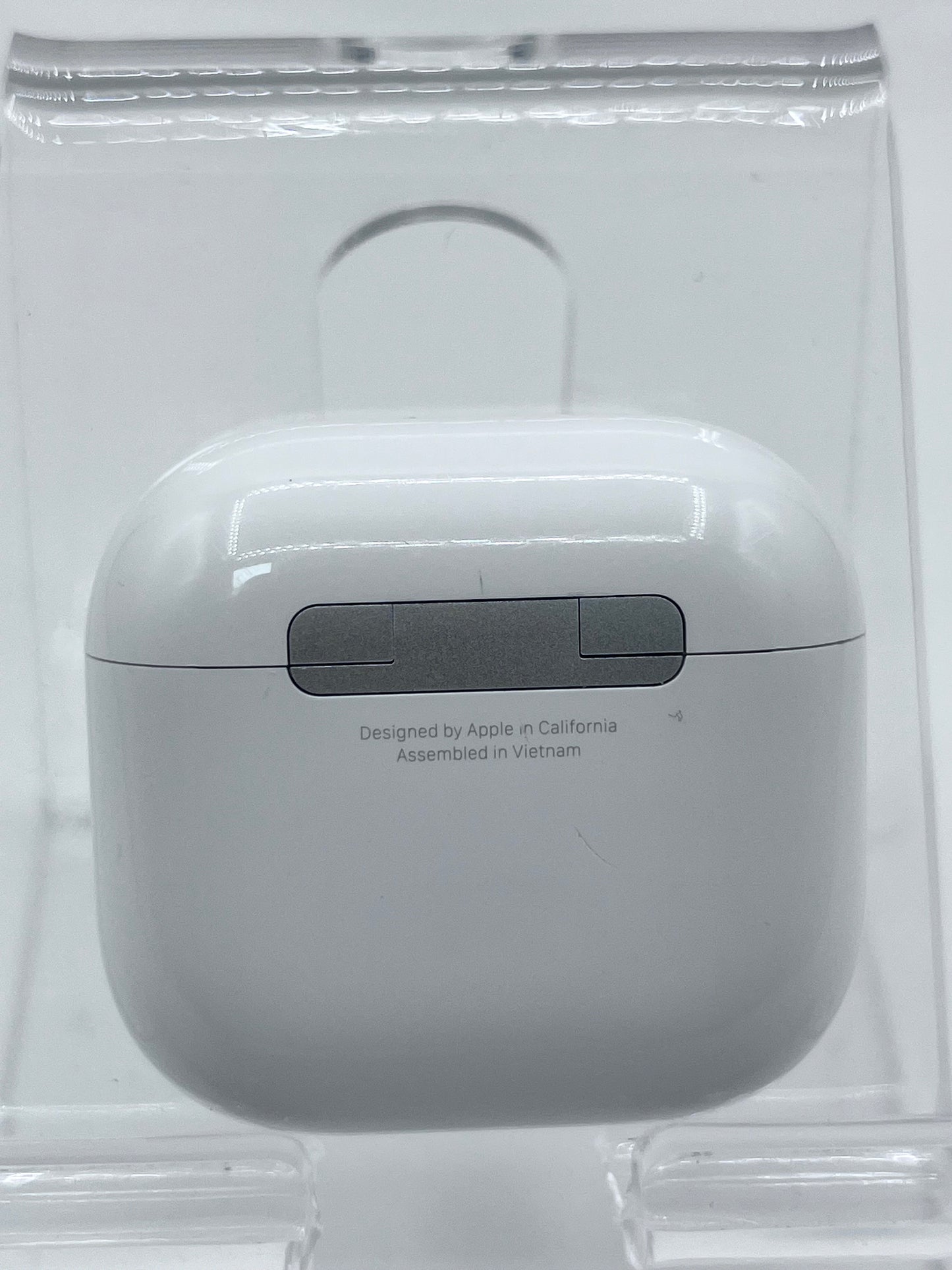 Apple AirPods 4th Gen Complete Set A3066 Left A3055 Right  A3059 Case - White