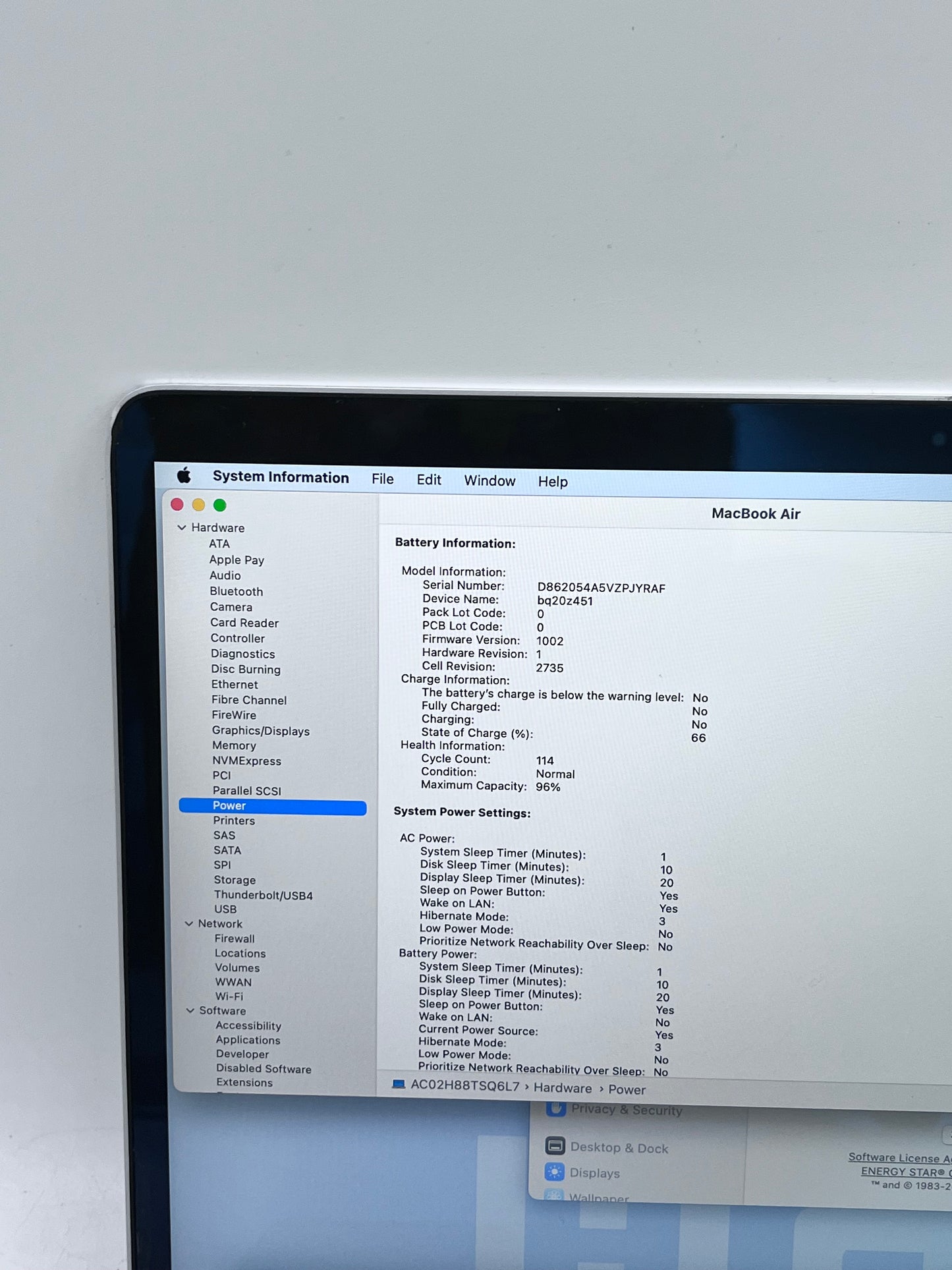 Apple MacBook Air 2020 13.3" M1 8GB 256GB A2337 MGN93LL/A Silver - READ
