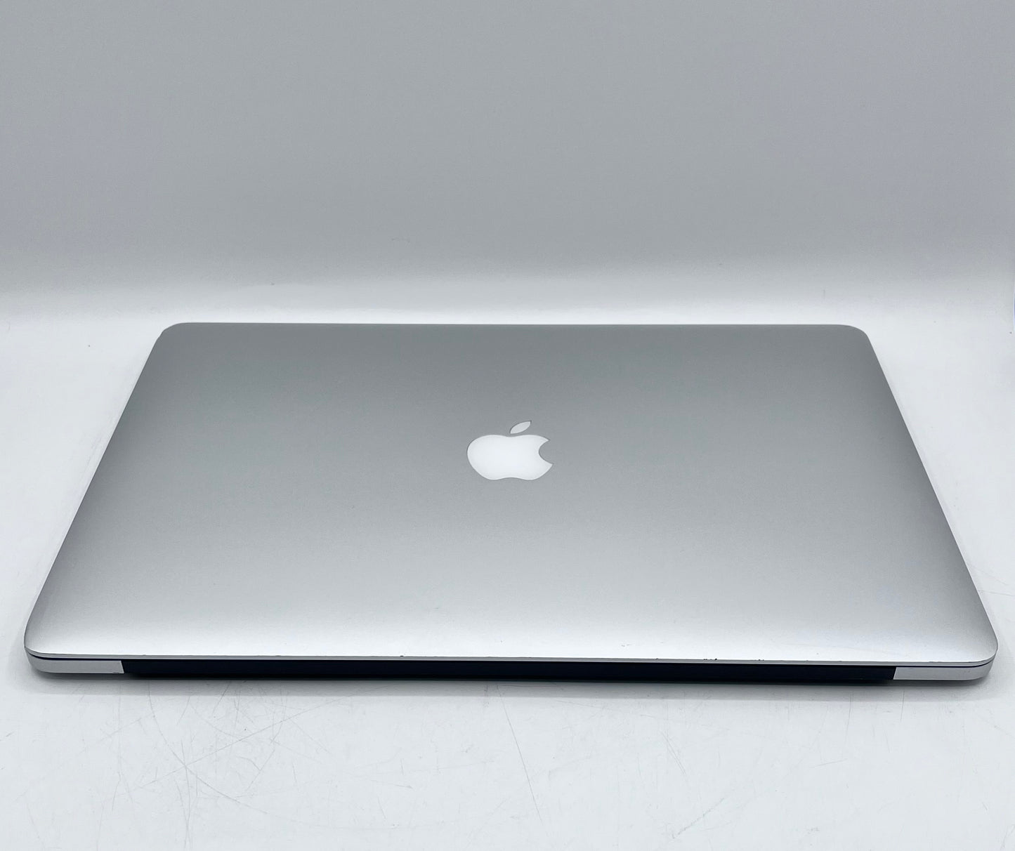 Apple MacBook Pro 15" A1398 (2015) - Core i7, 16GB RAM, 512GB SSD - Silver