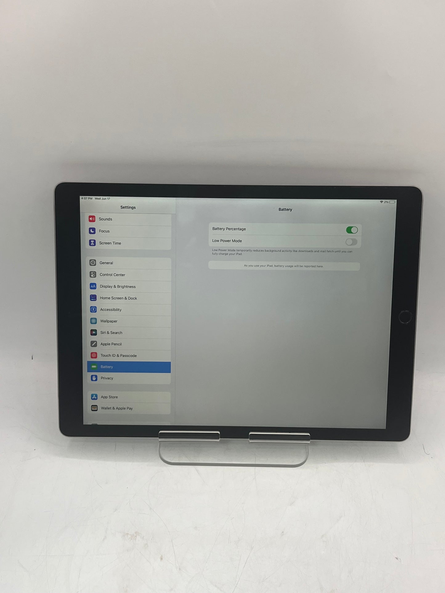 Apple iPad Pro 12.9" 1st Gen A1584 FL0N2LL/A 128GB Wi-Fi Only Tablet Silver