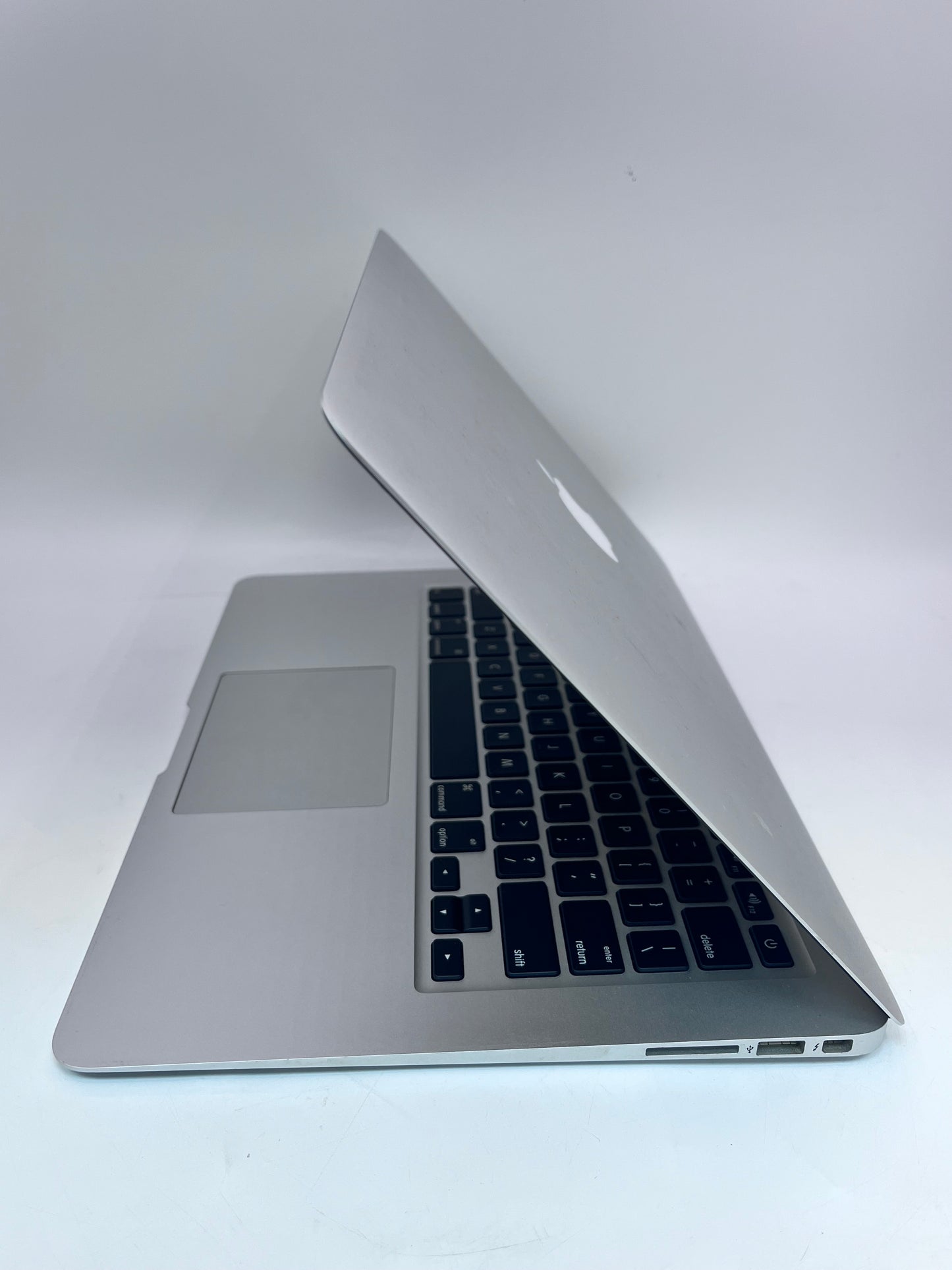 Apple Macbook Air 13" A1466 2017 256GB Core i5 Silver
