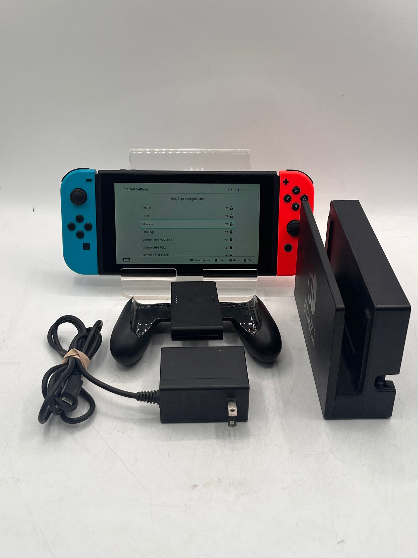 Nintendo Switch HAC-001-01 32GB Console w/Accessories Free Shipping