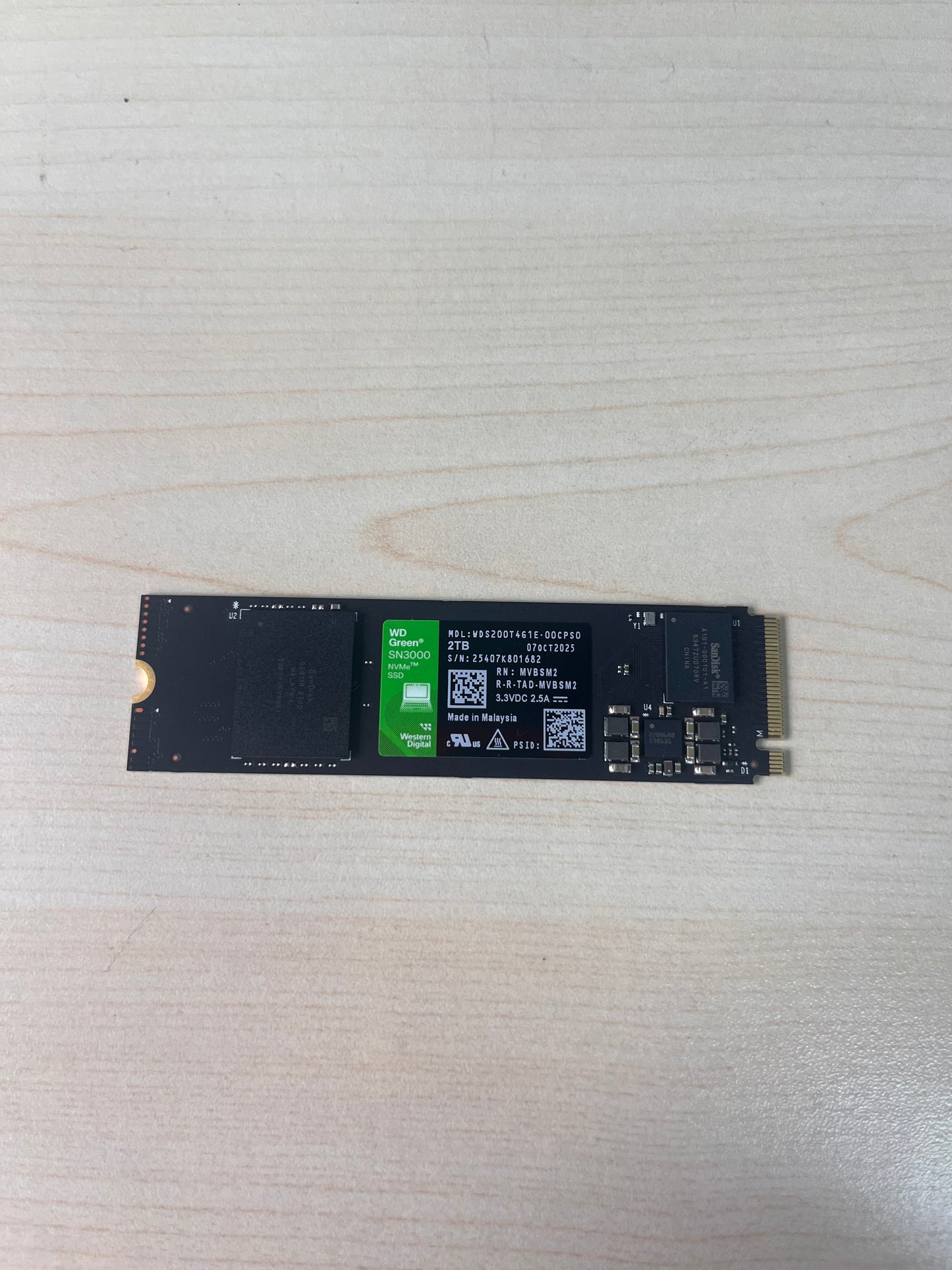 WD Western Digital WD SN3000 2TB M.2 2280 NVMe SSD - Black
