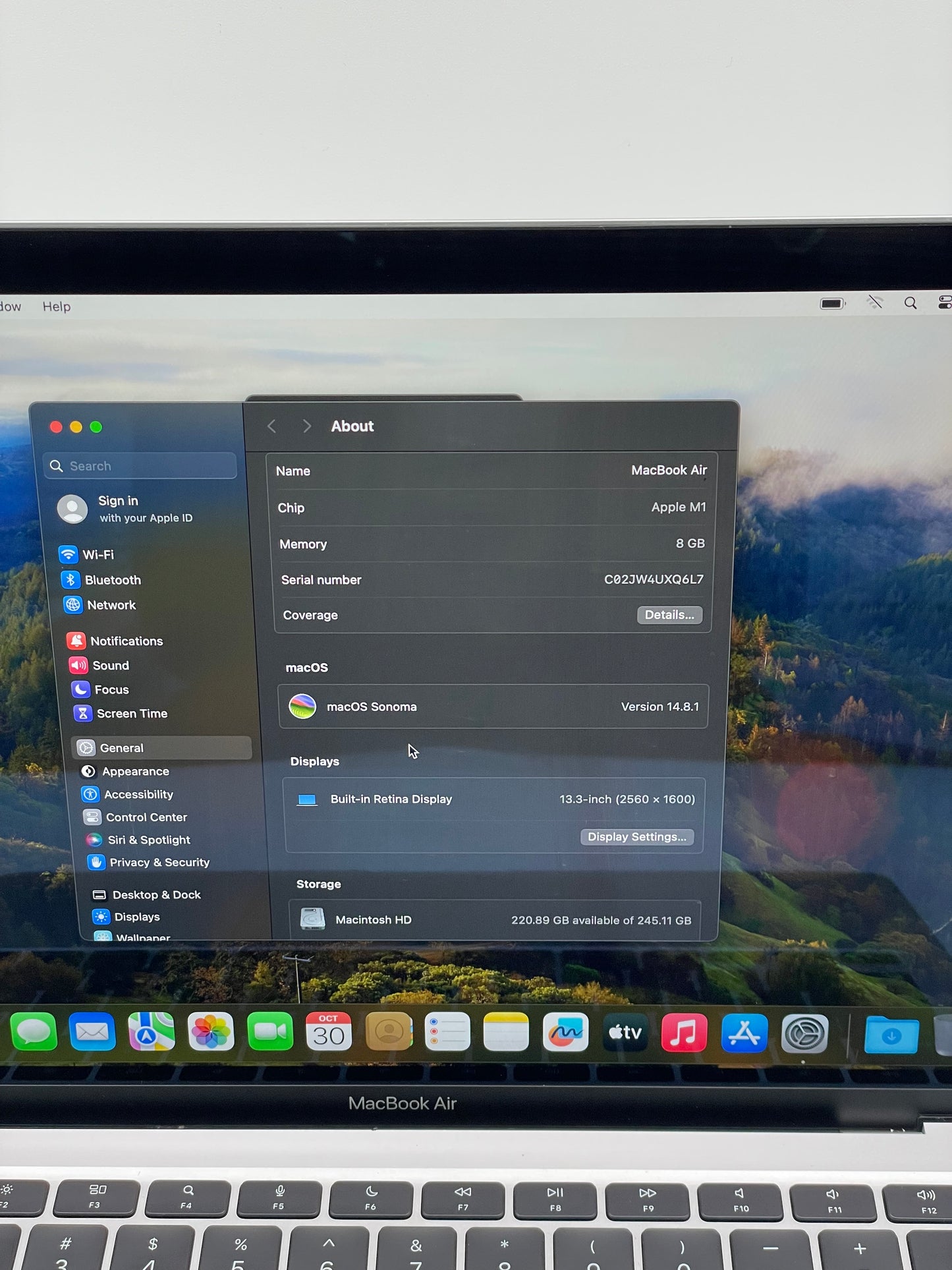 2020 Apple MacBook Air 13.3" M1 7C 8GB 256GB A2337 REMOTELY MANAGED