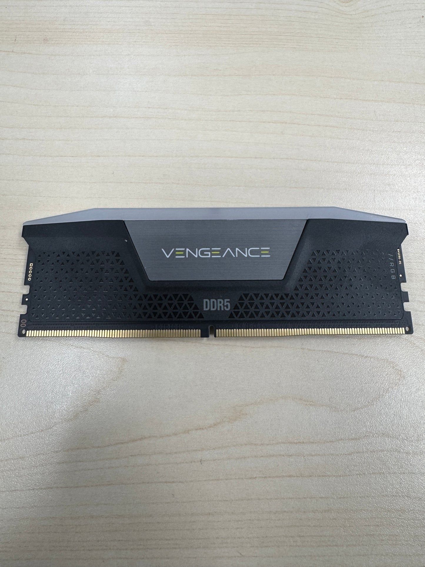 Corsair Vengeance DDR5 16GB (1x16GB) 6400MT/s Desktop Memory Module