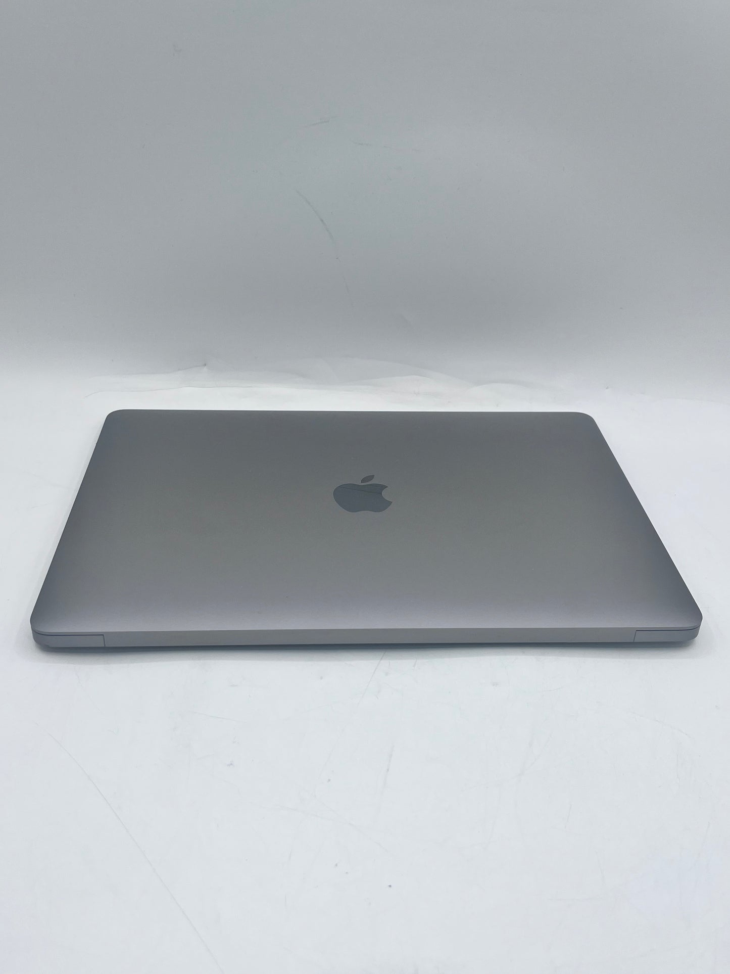 2020 Apple MacBook Air 13" M1 8GB 256GB A2337 MGN63LL/A Space Gray 24 Cycle Count