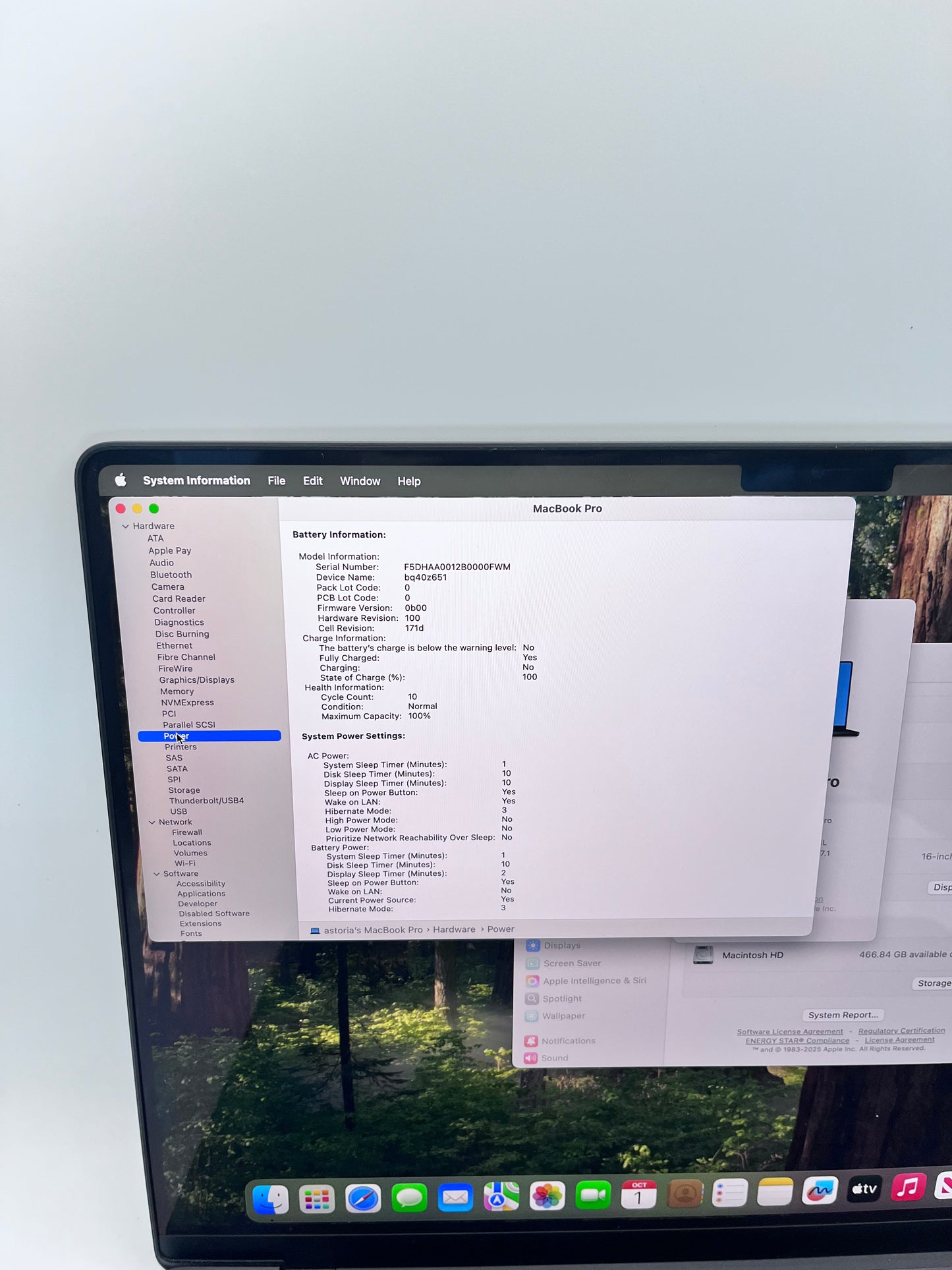 Apple MacBook Pro 16" M4 Pro 24GB 512GB A3403 MX2X3LL/A LOW CYCLE COUNT - Space Gray