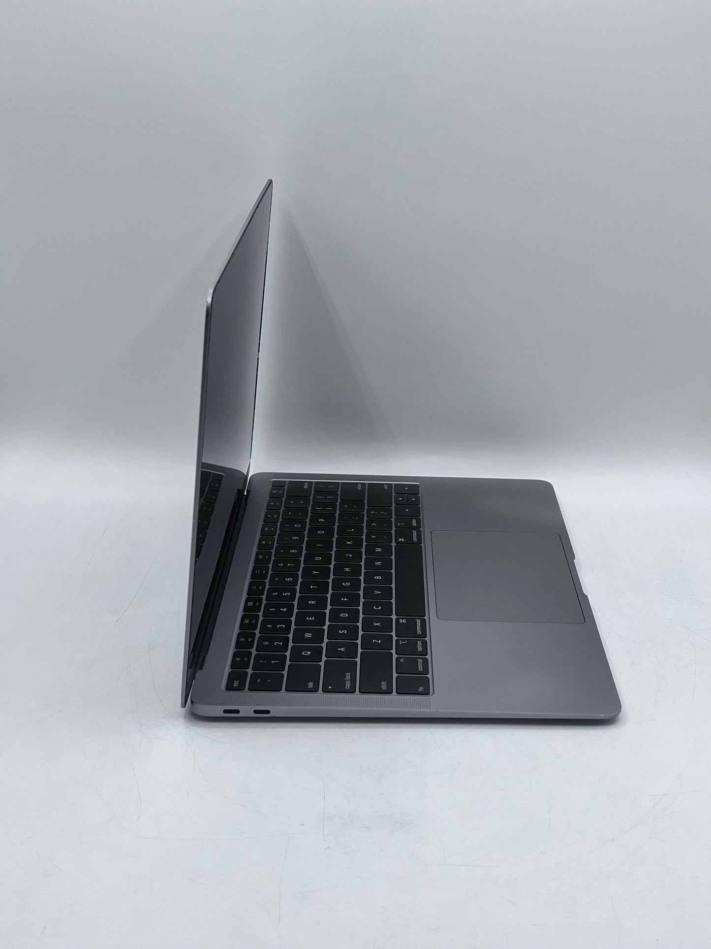 2019 Apple Macbook Air 13' i5 8GB 128GB A1932 MVFH2LL/A Space Gray READ