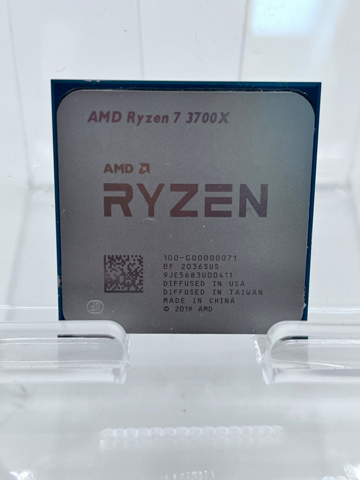 AMD Ryzen 7 3700X 8-Core 16-Thread 3.6GHz AM4 Desktop Processor