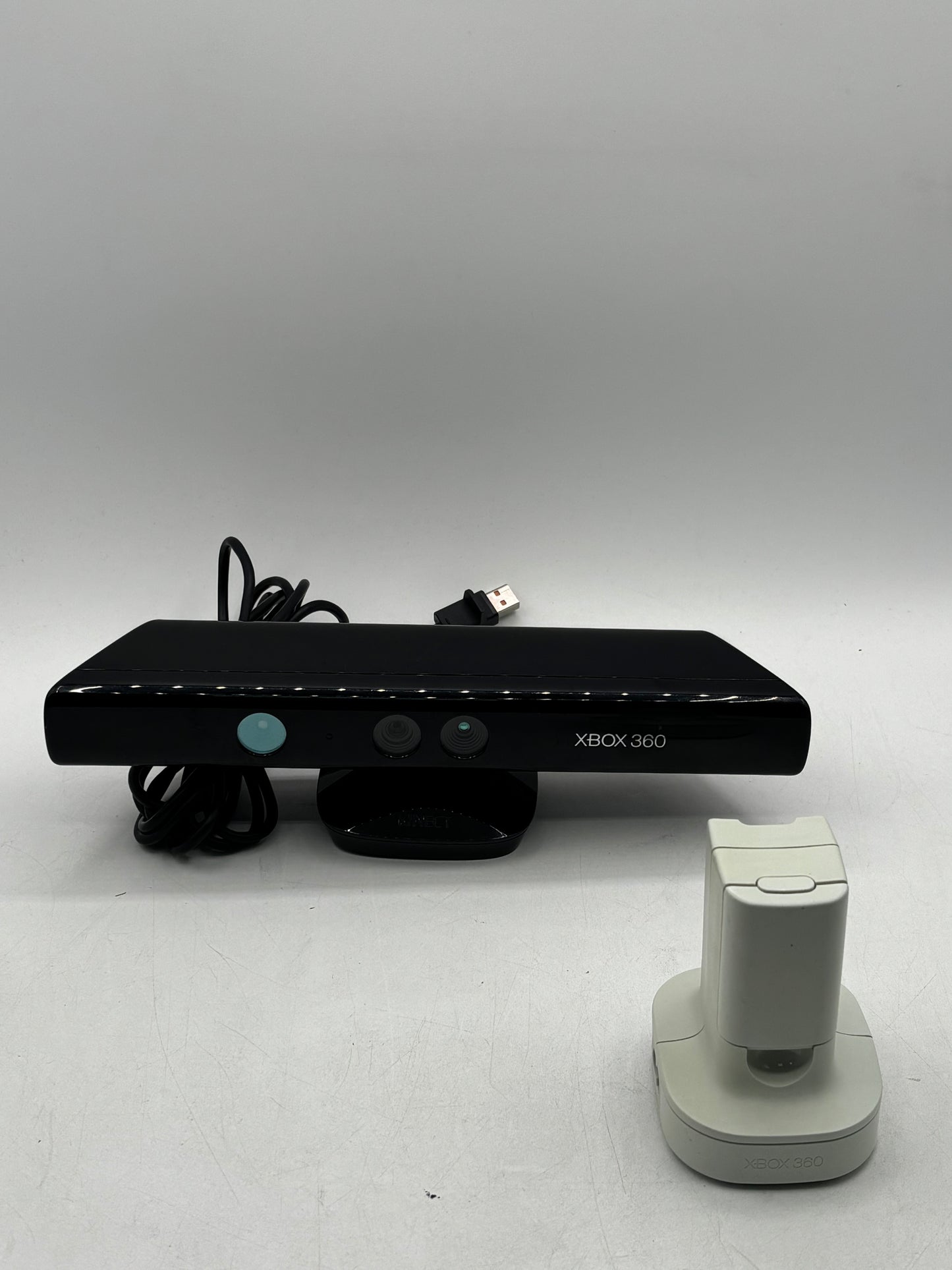 Microsoft Xbox 360 Elite 120GB Console Bundle with Extras Free Shipping