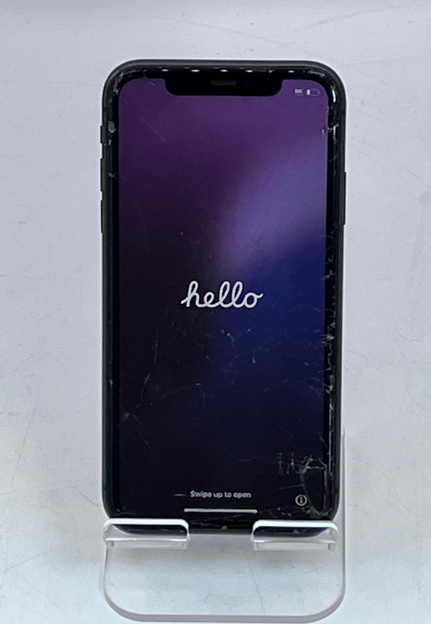 Unlocked Apple iPhone 11 A2111 64GB Black READ