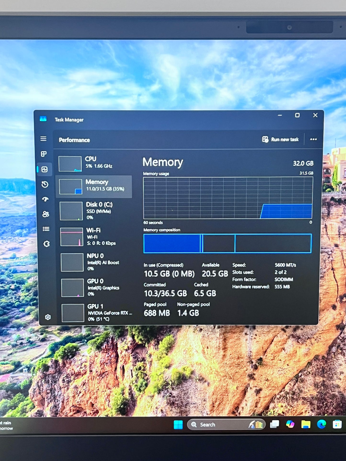 Dell Alienware 16X Aurora Ultra 9 275HX 32GB 1TB SSD RTX 5060 Intel AI Boost