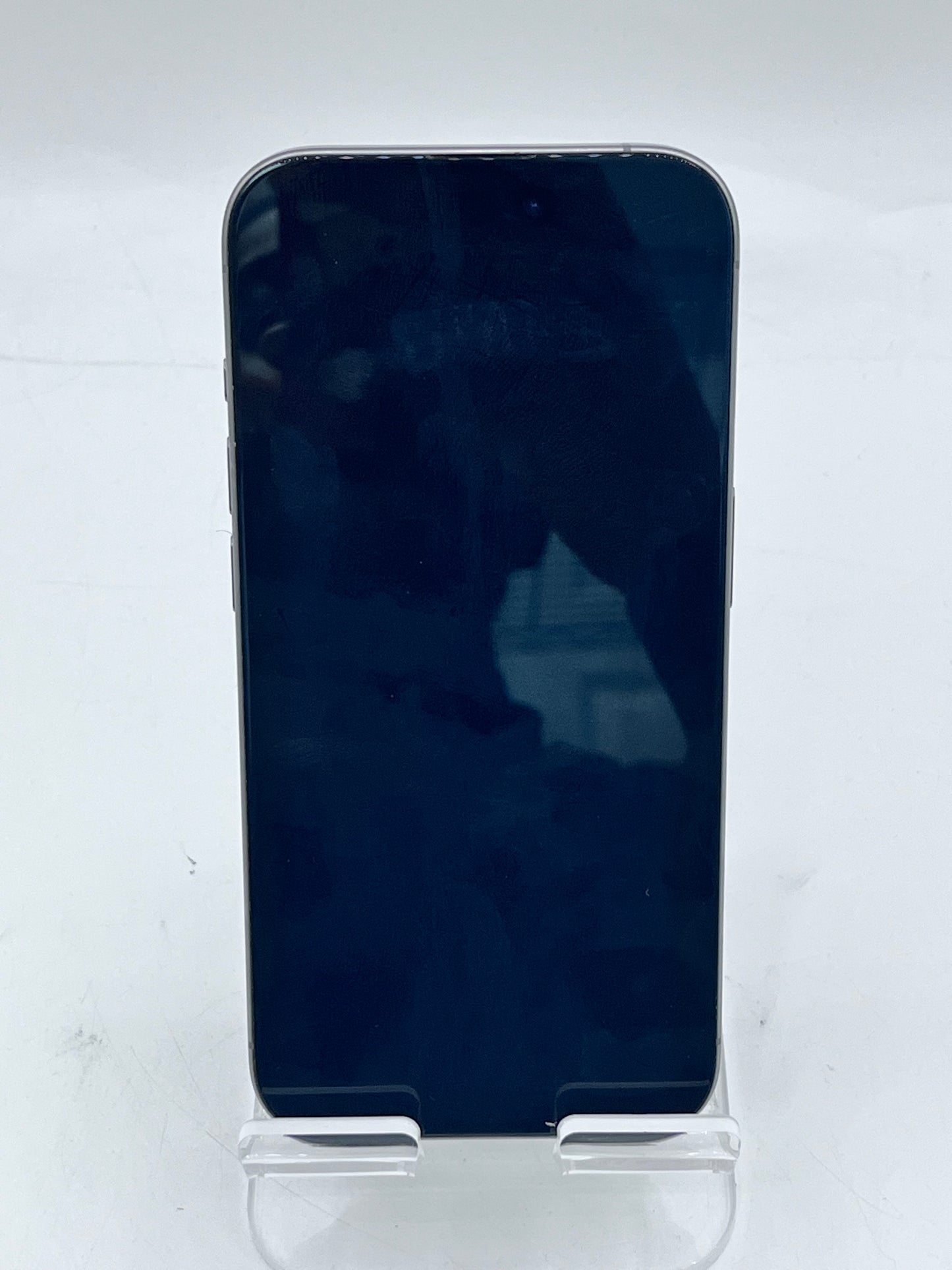 Unlocked Apple iPhone 15 Pro A2848 MTQU3LL/A 256GB - Space Gray READ