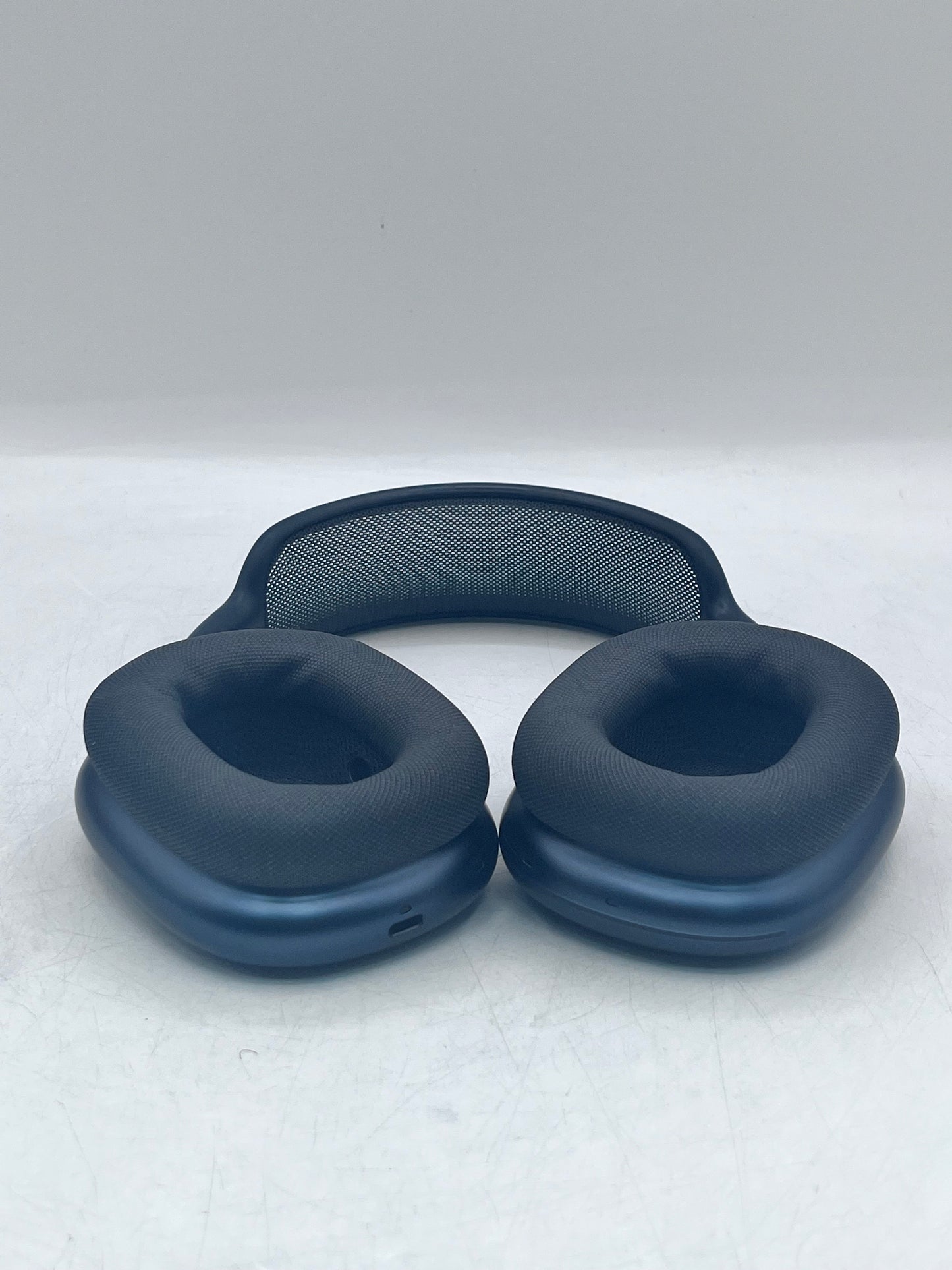 Apple AirPods Max A3184 MWW43AM/A 2024 - Black