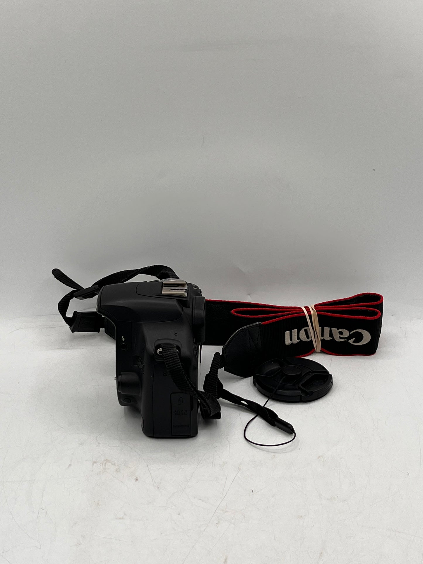 Canon EOS Rebel T1i Digital Camera w/ EF-S 18-55MM 1:3.5-5.6 IS Lens - Black