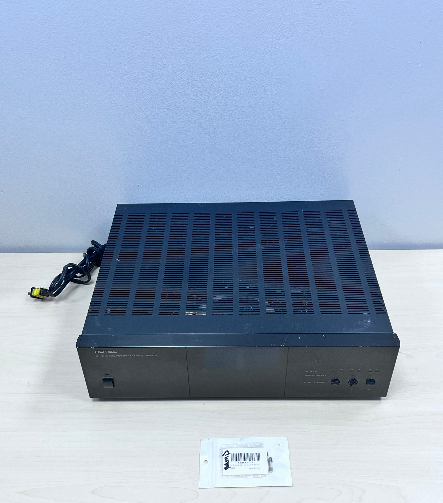 Rotel RB-976 Six Channel 700w Power Amplifier