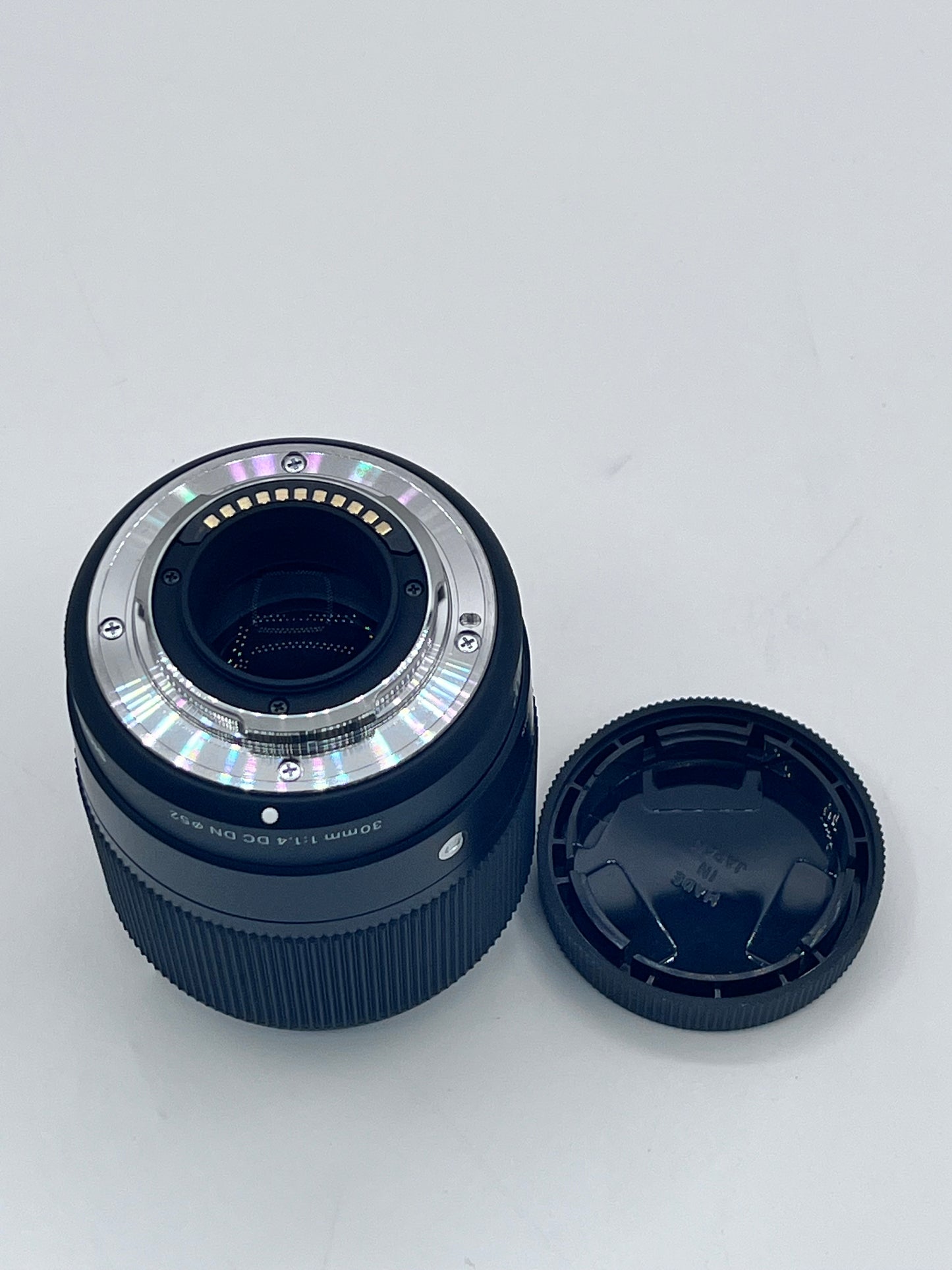 Sigma 30mm F/1.4 DC DN Contemporary Camera Lens for Micro Four Thirds - Black