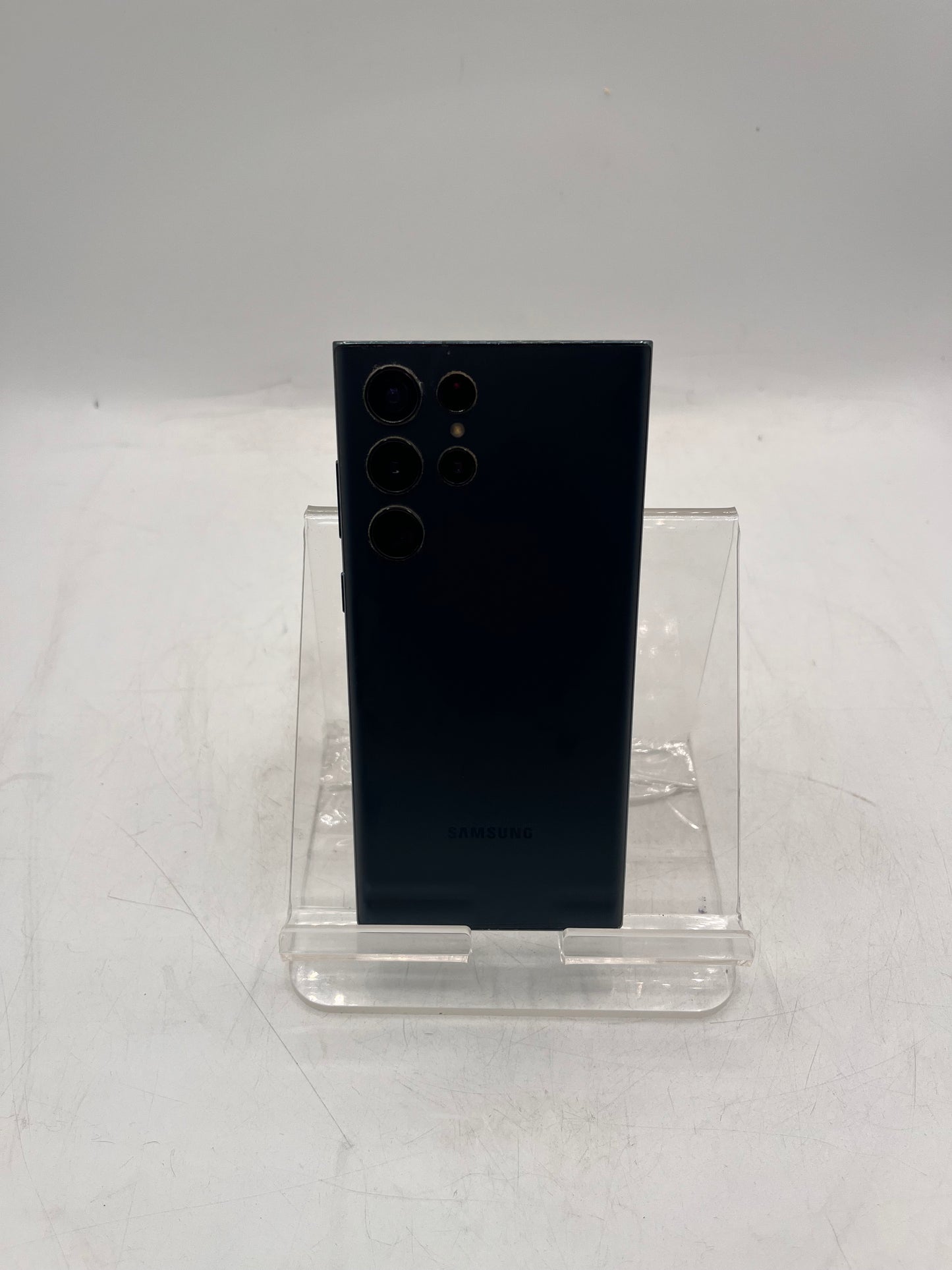 Unlocked Samsung Galaxy S22 Ultra 256GB Black Smartphone - BLACK DISCOLORATION