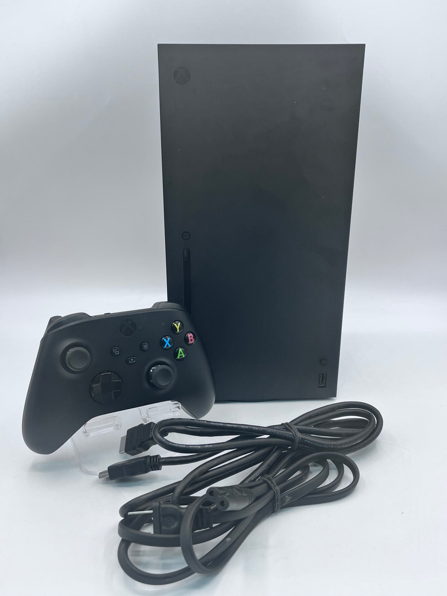 Microsoft Xbox Series X (1882) 2020 1TB with Cords and Controller Free Shipping