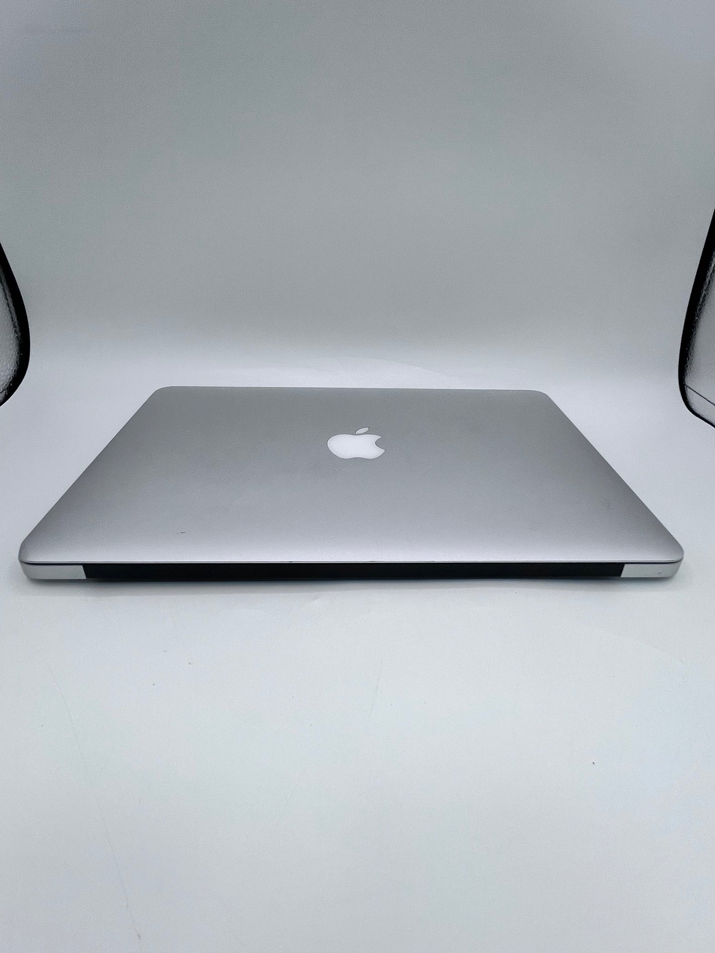 Apple MacBook Air 13" A1466 2015 Core i5 4GB 128GB Silver READ