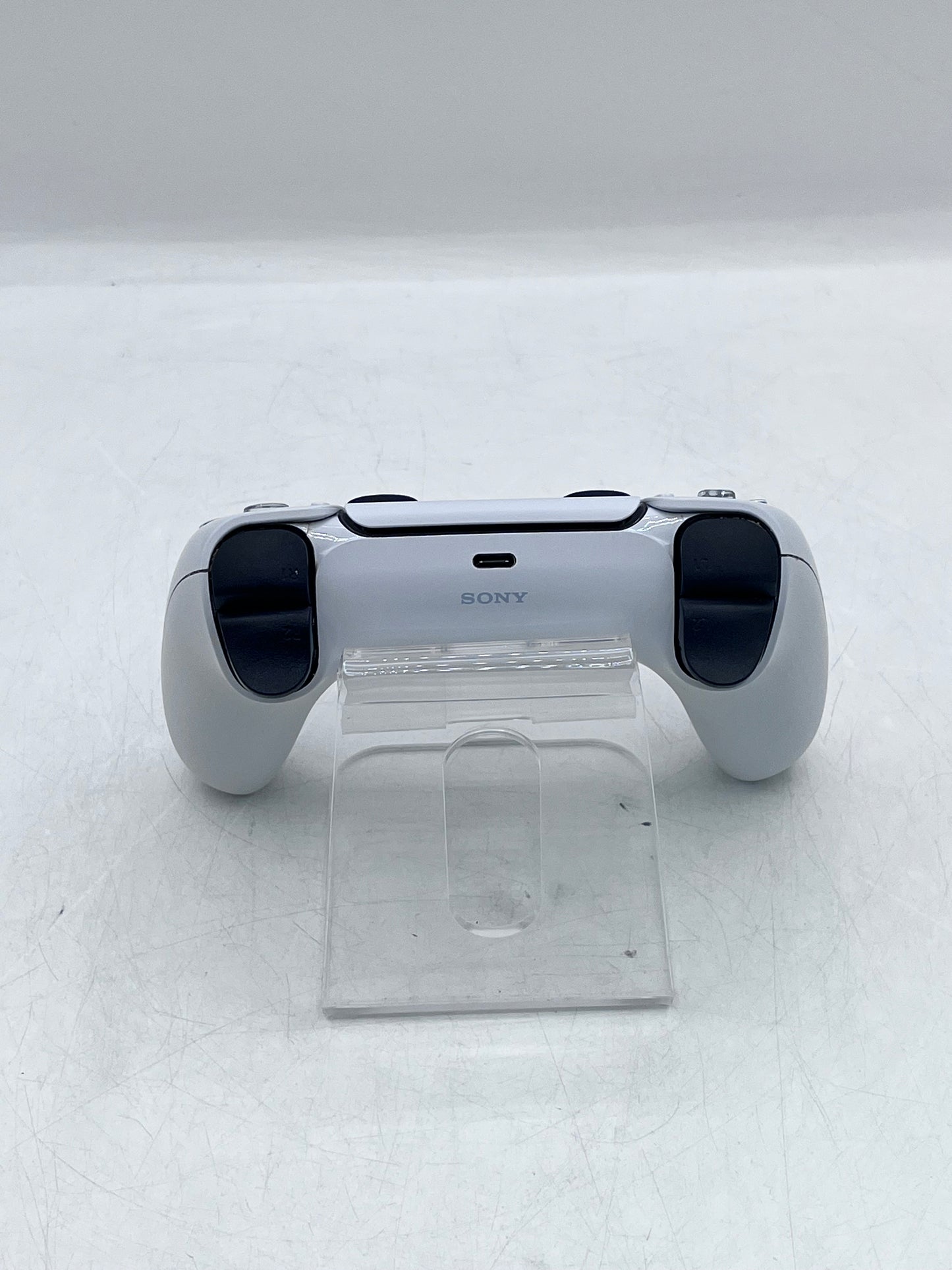 Sony PlayStation 5 Digital Edition (CFI-1015B)  Bundle with Controller & Cables - White