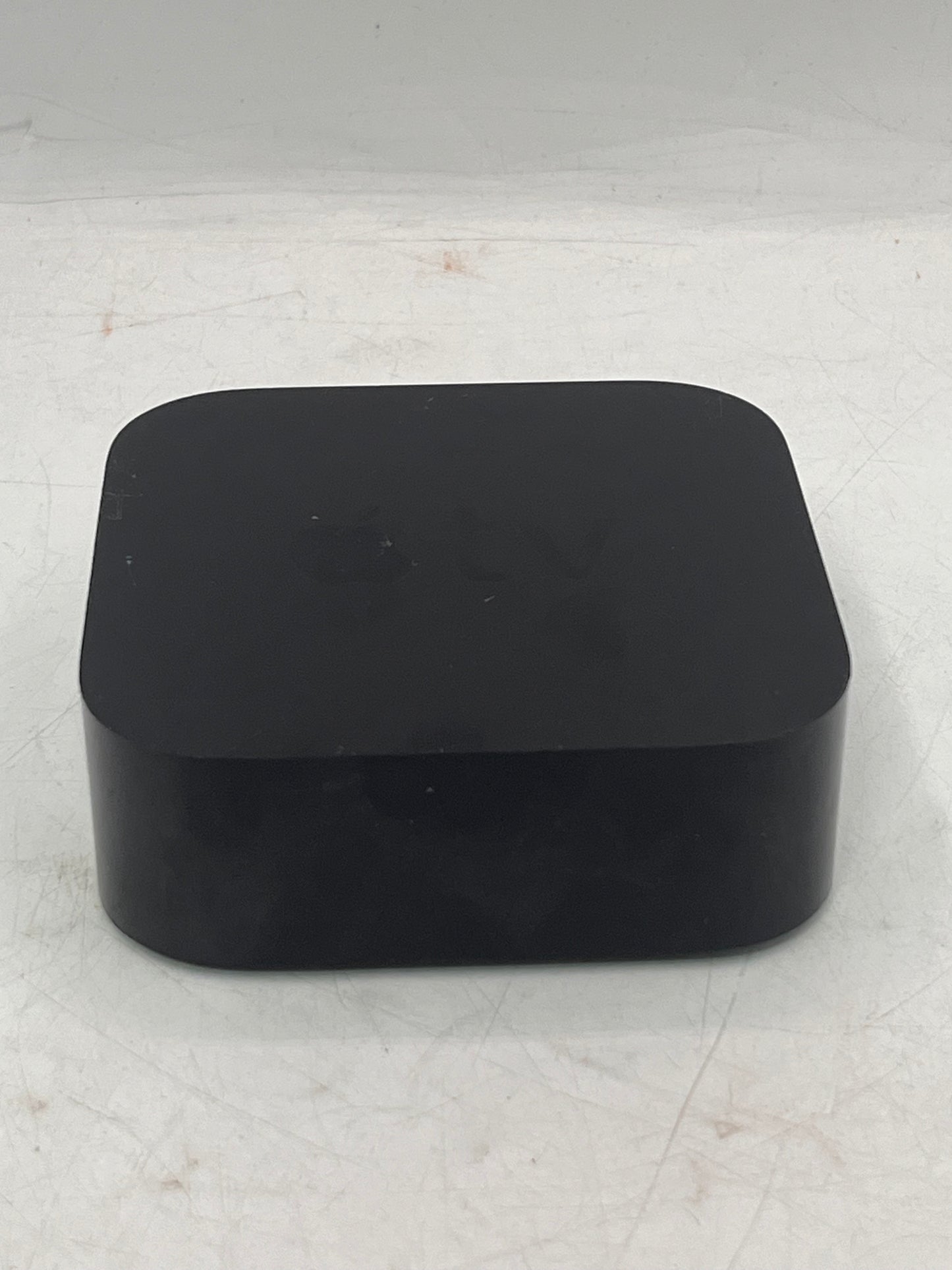 Apple TV 4K 32GB Streaming Media Player A1842 MQD22LL/A Black